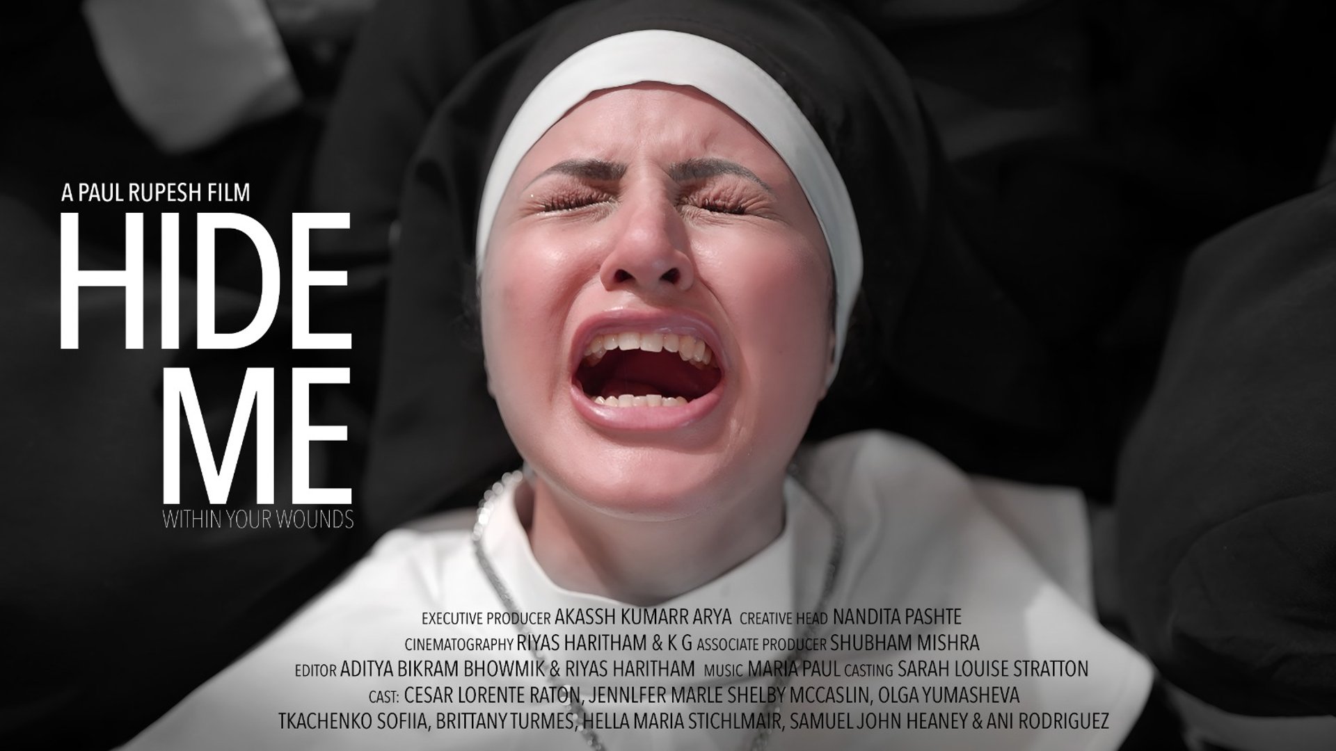 black and white bed linen