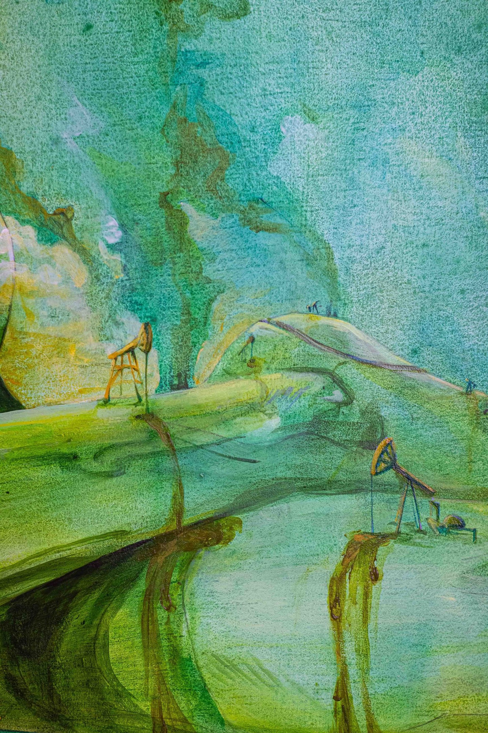 gray computer monitor