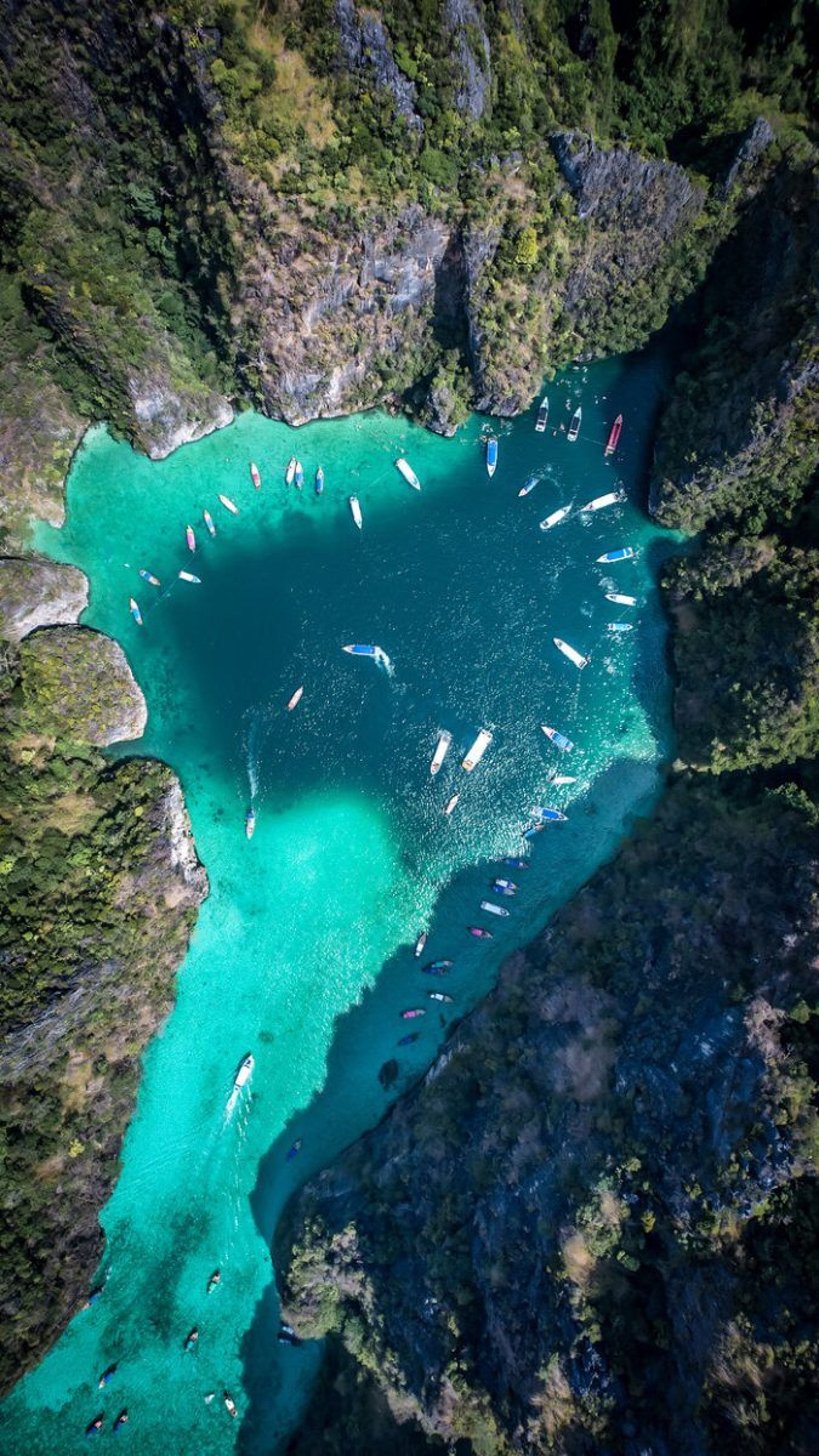 black blue and yellow textile