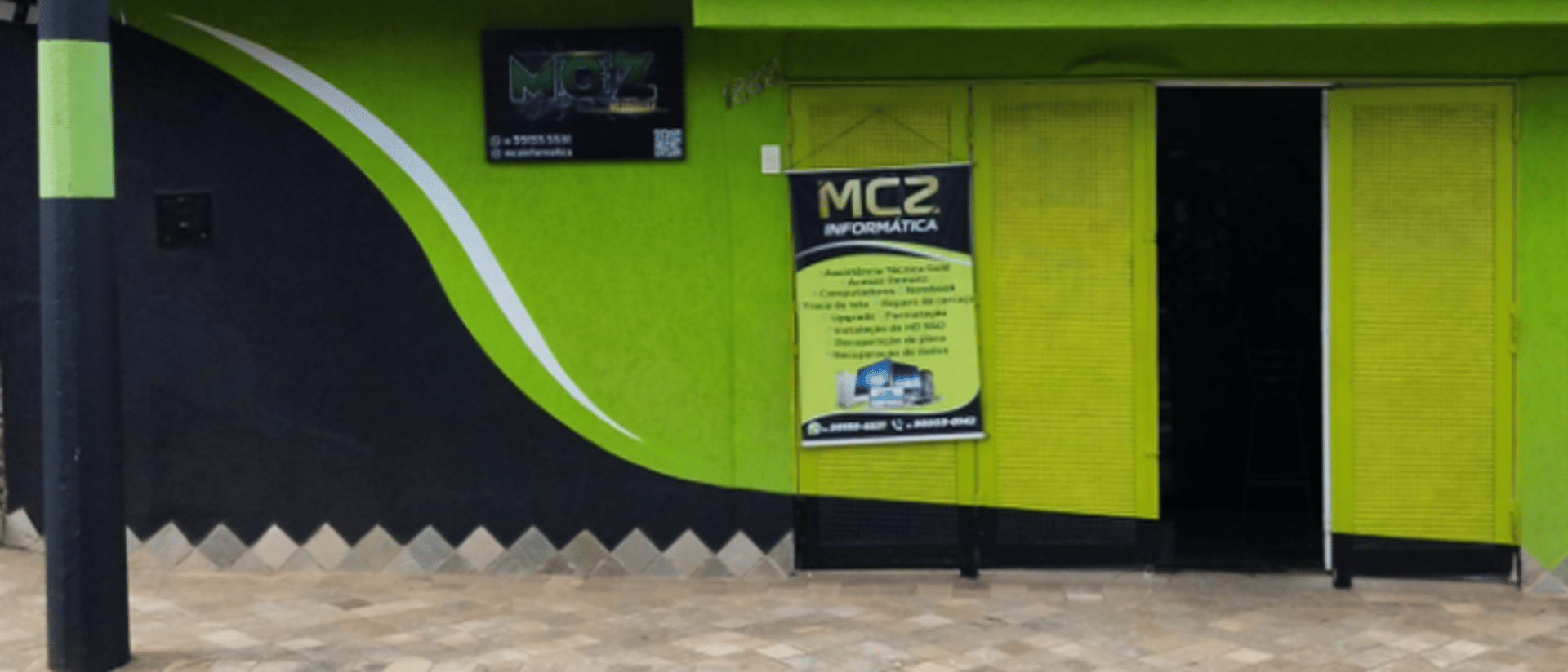 black and brown leather padded tub sofa