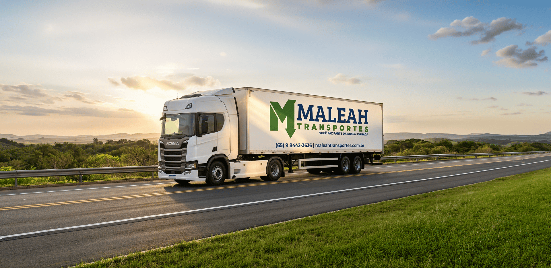 gray computer monitor