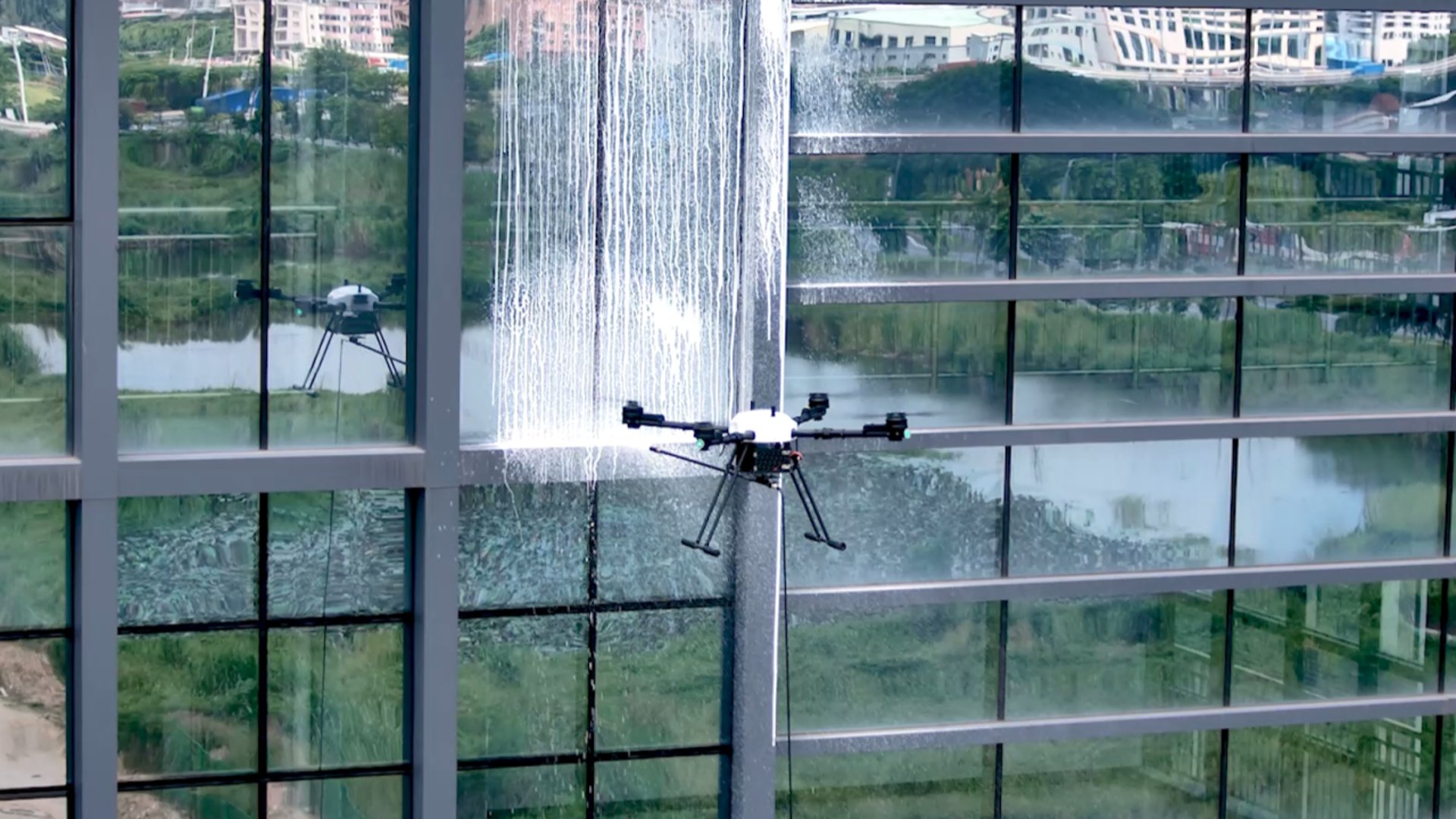 gray computer monitor