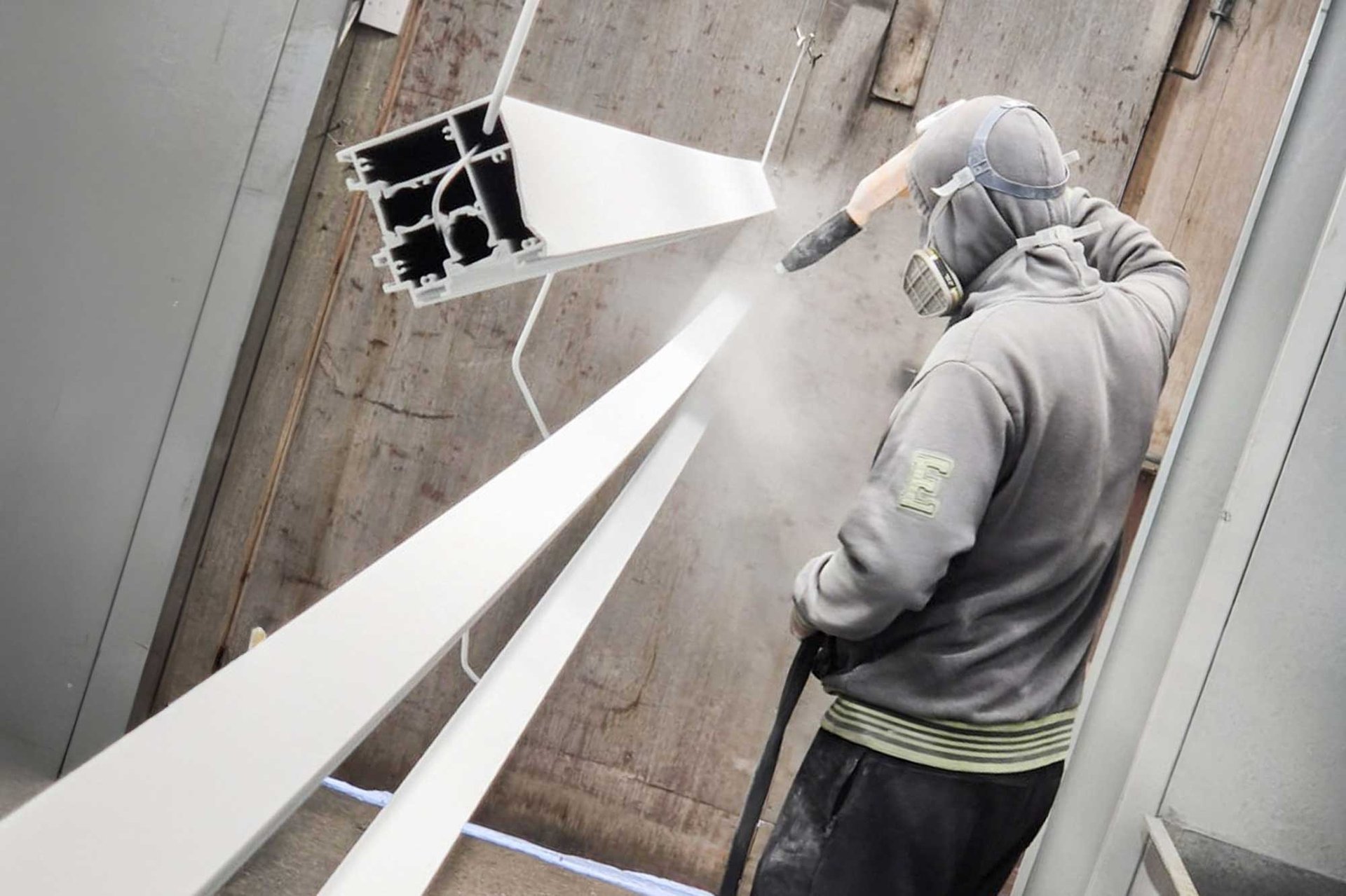 black and white bed linen