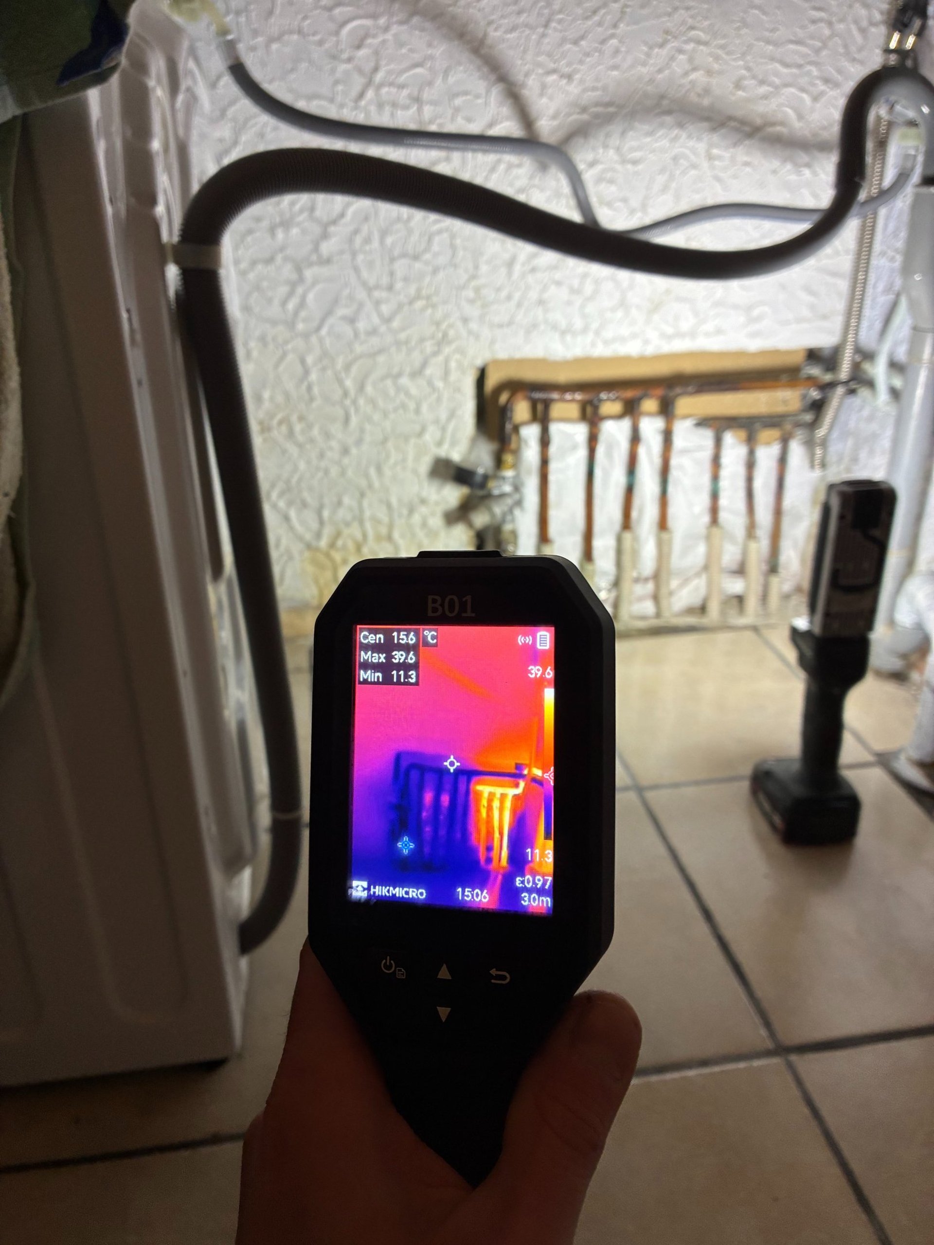 black and brown leather padded tub sofa