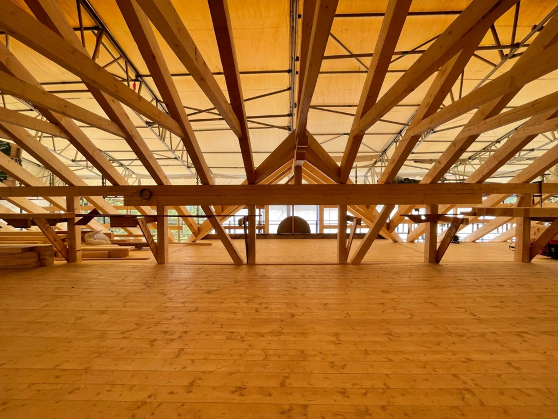 black and brown leather padded tub sofa
