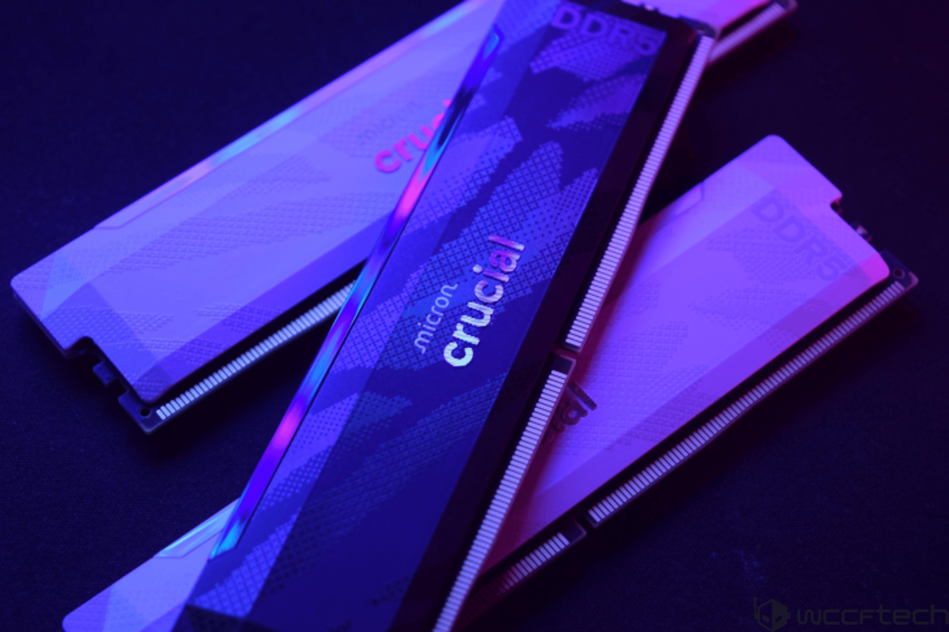 white and black digital wallpaper