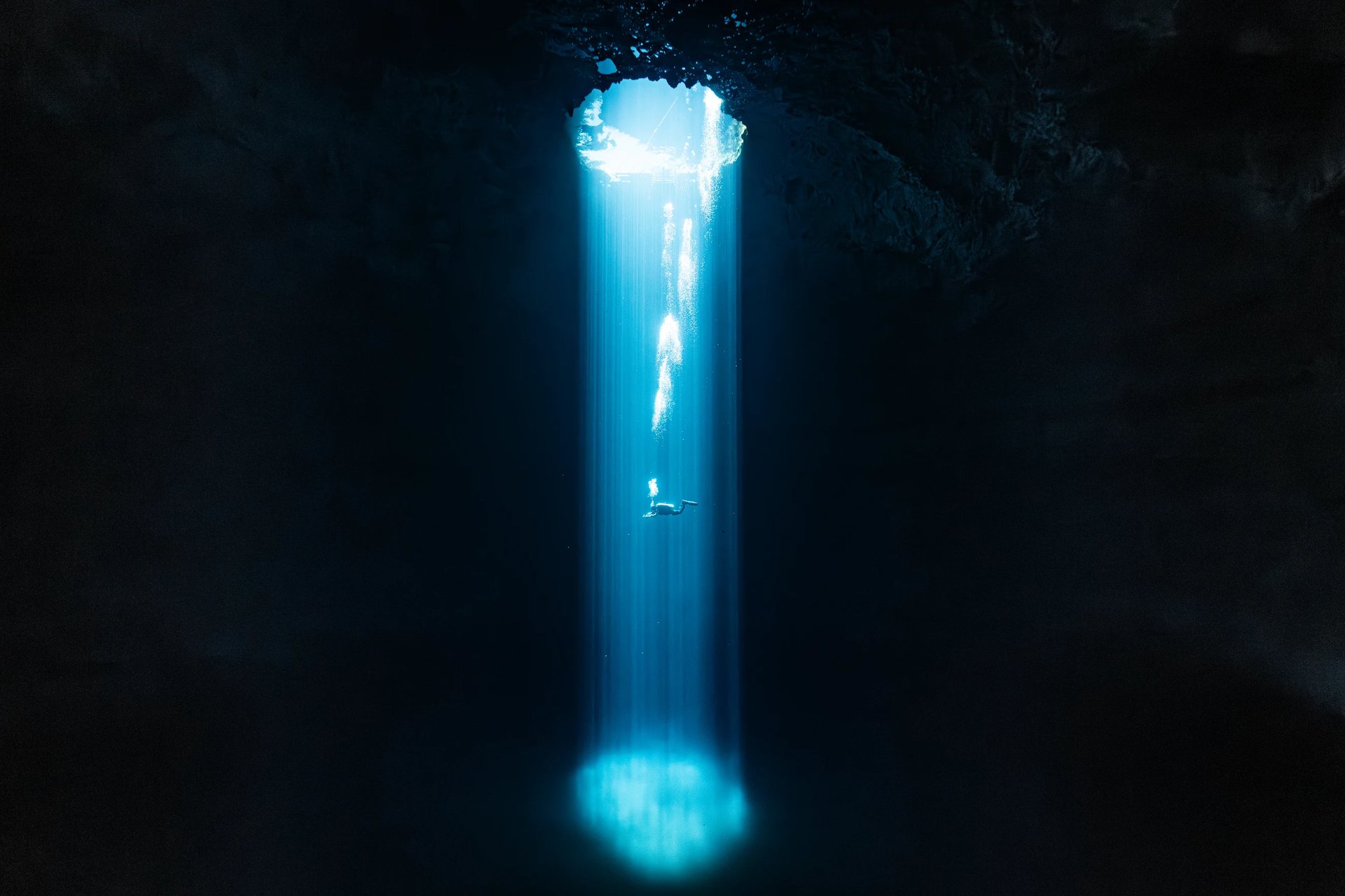cave diving photography image from liquid light