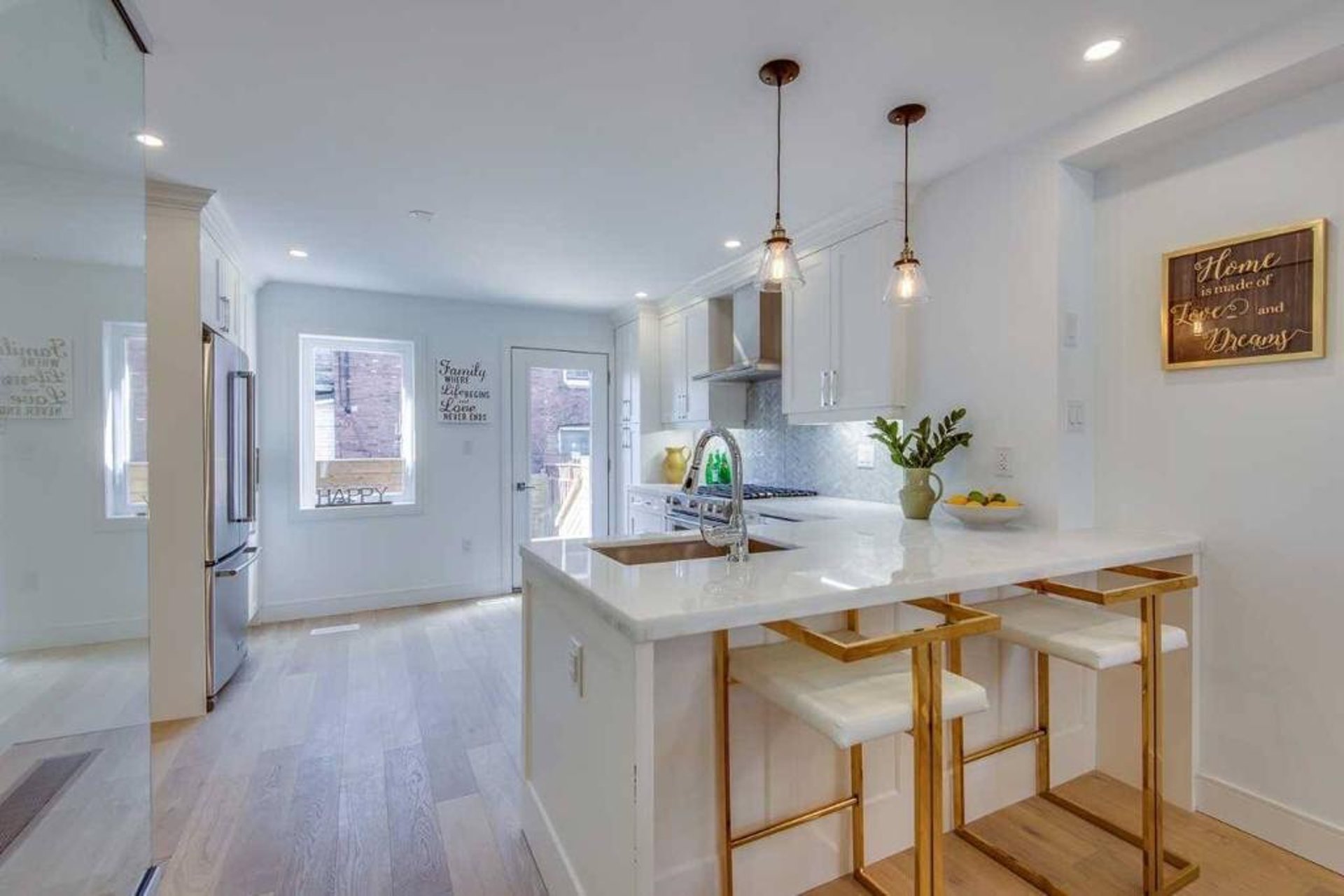 an abstract photo of a curved building with a blue sky in the background