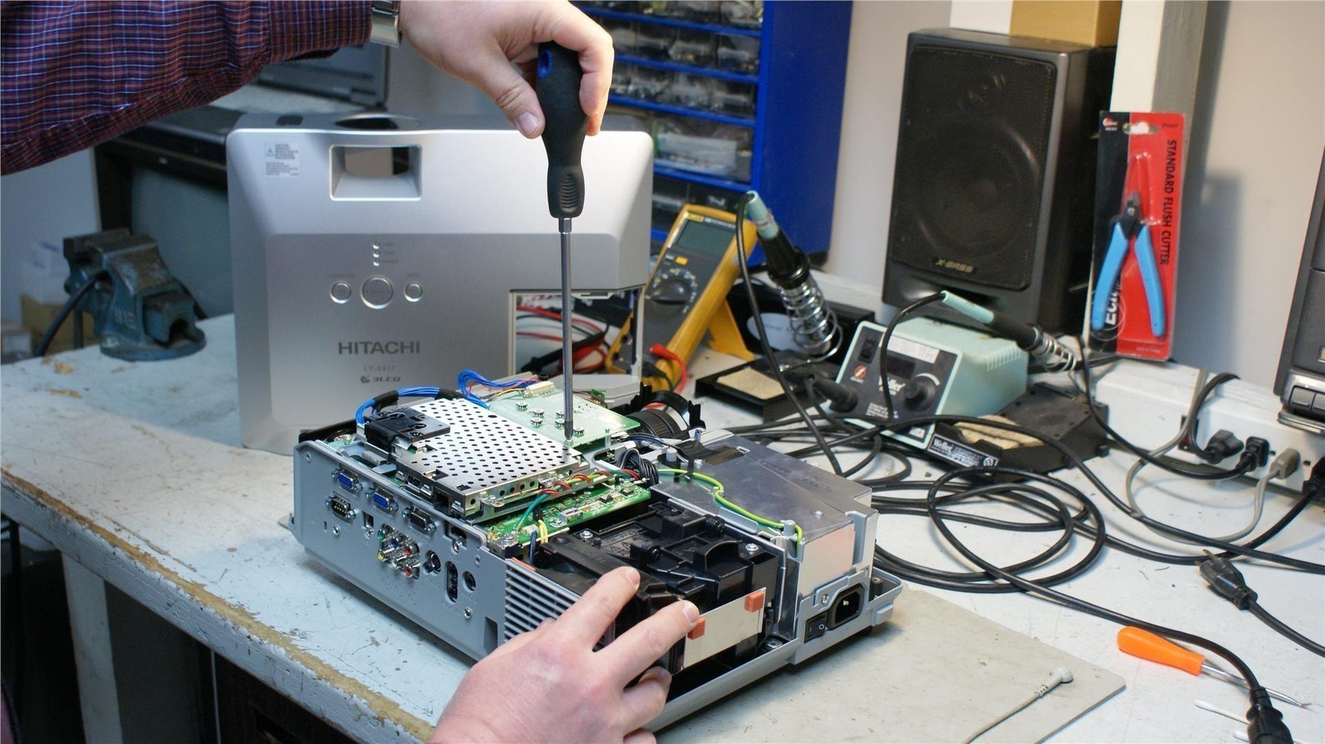 black and white bed linen