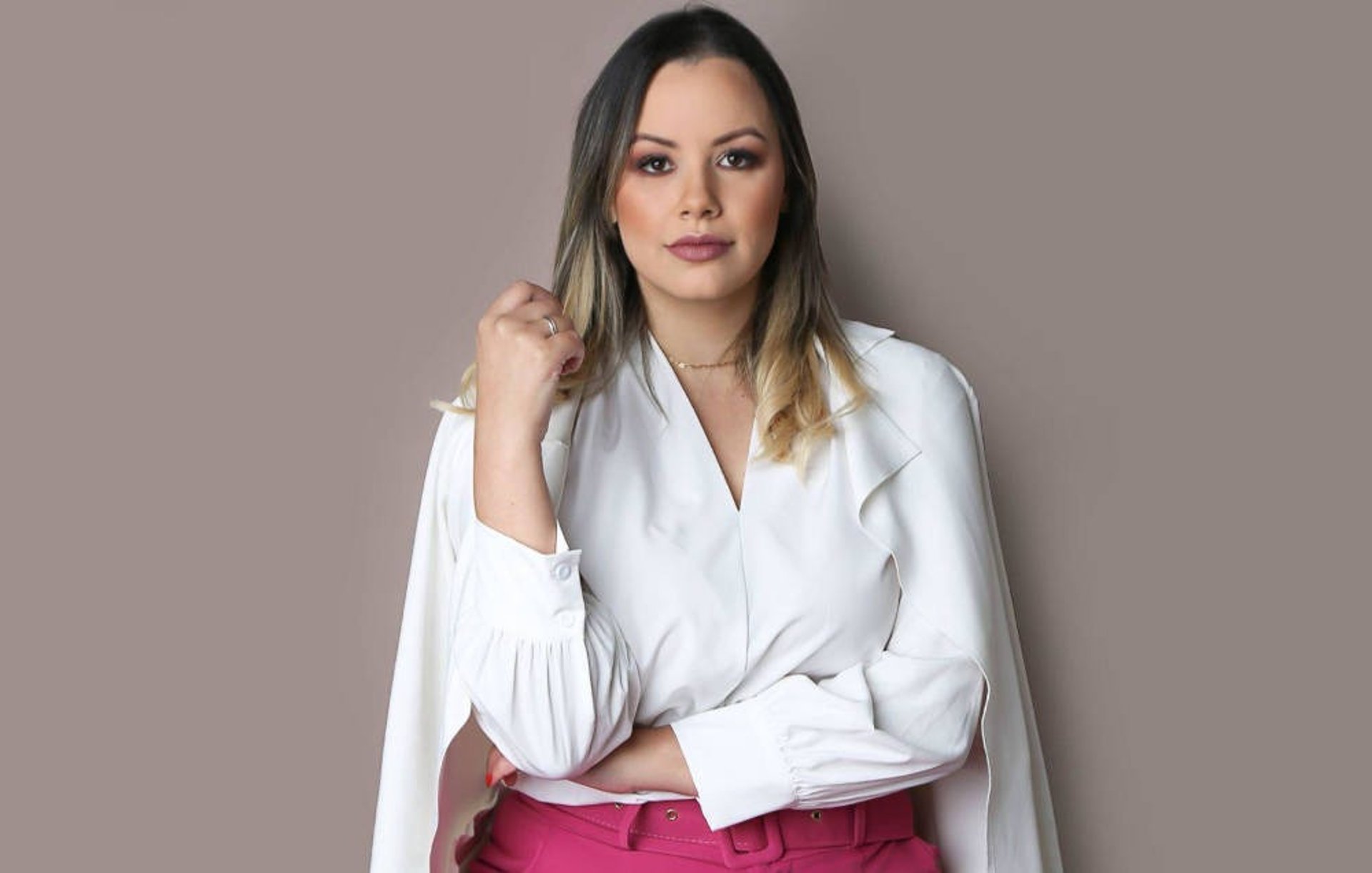 black and brown leather padded tub sofa