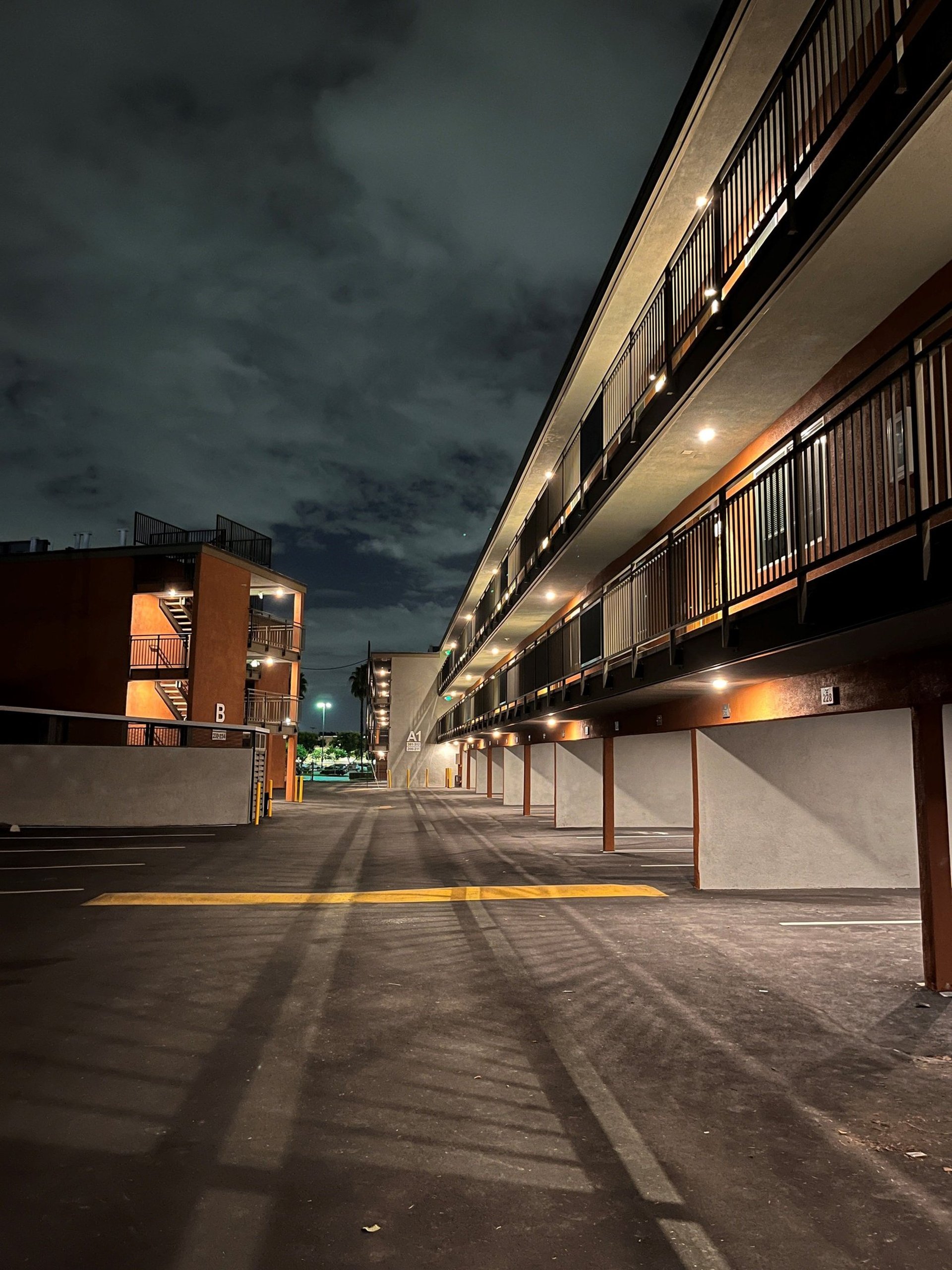 landscape photography of bungalow house
