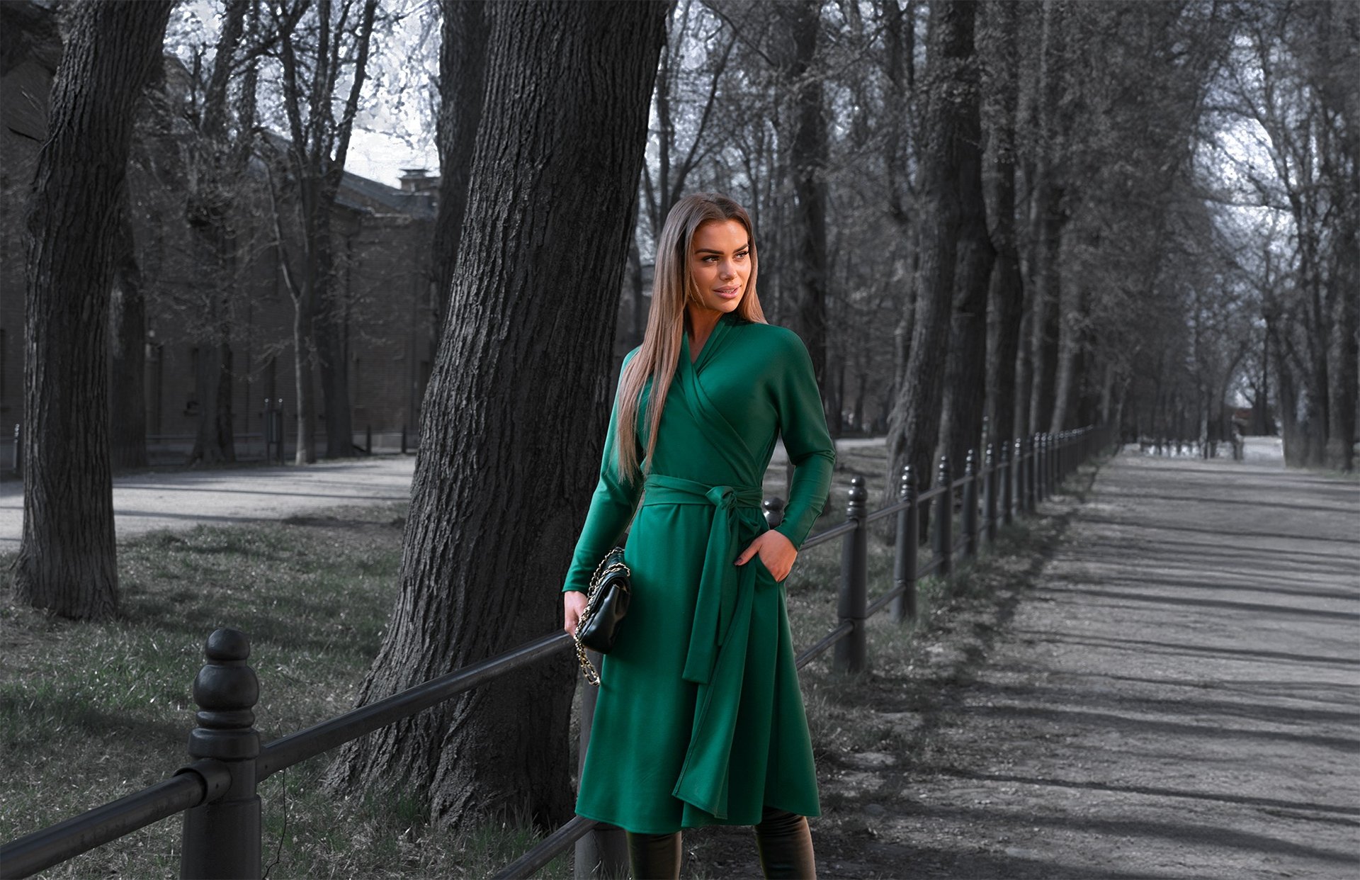 black and white bed linen