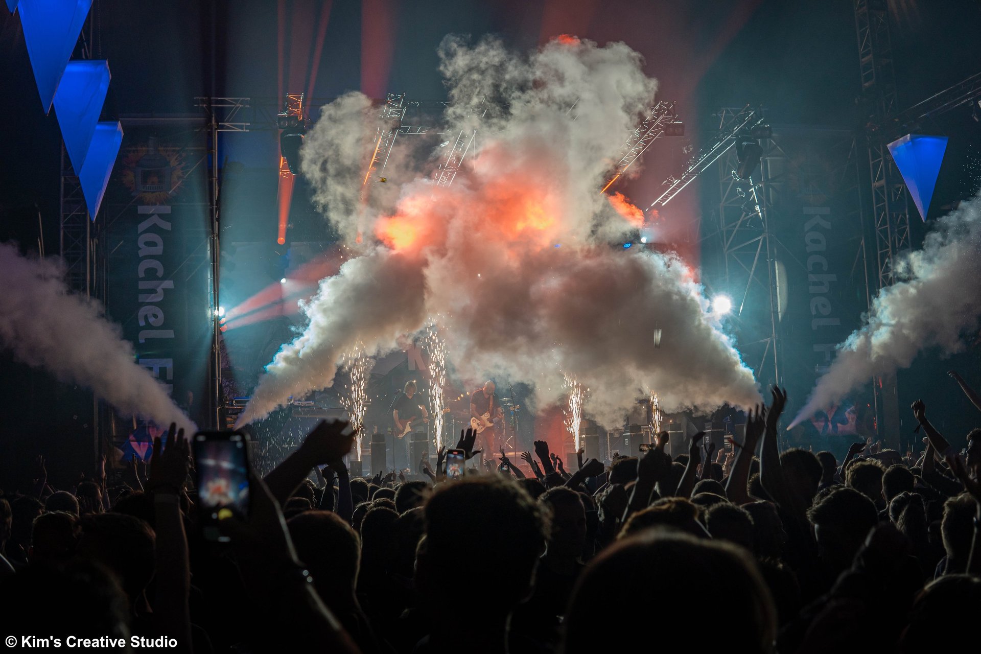 Louis Vuitton boutique signage on building