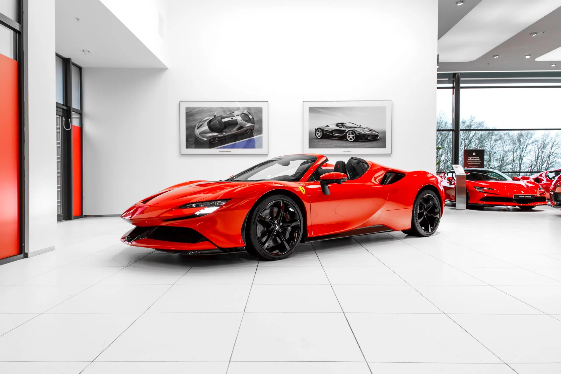 black and white bed linen