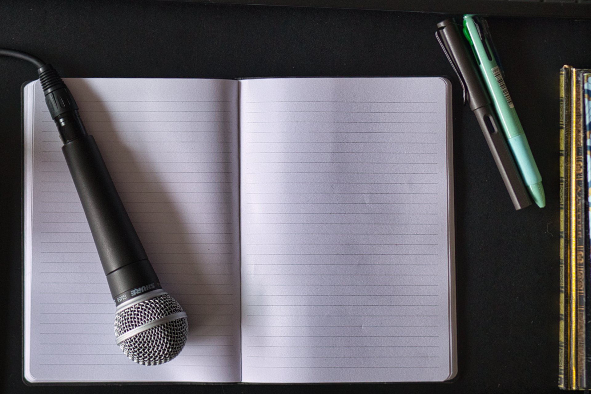 a group of lights hanging from a ceiling