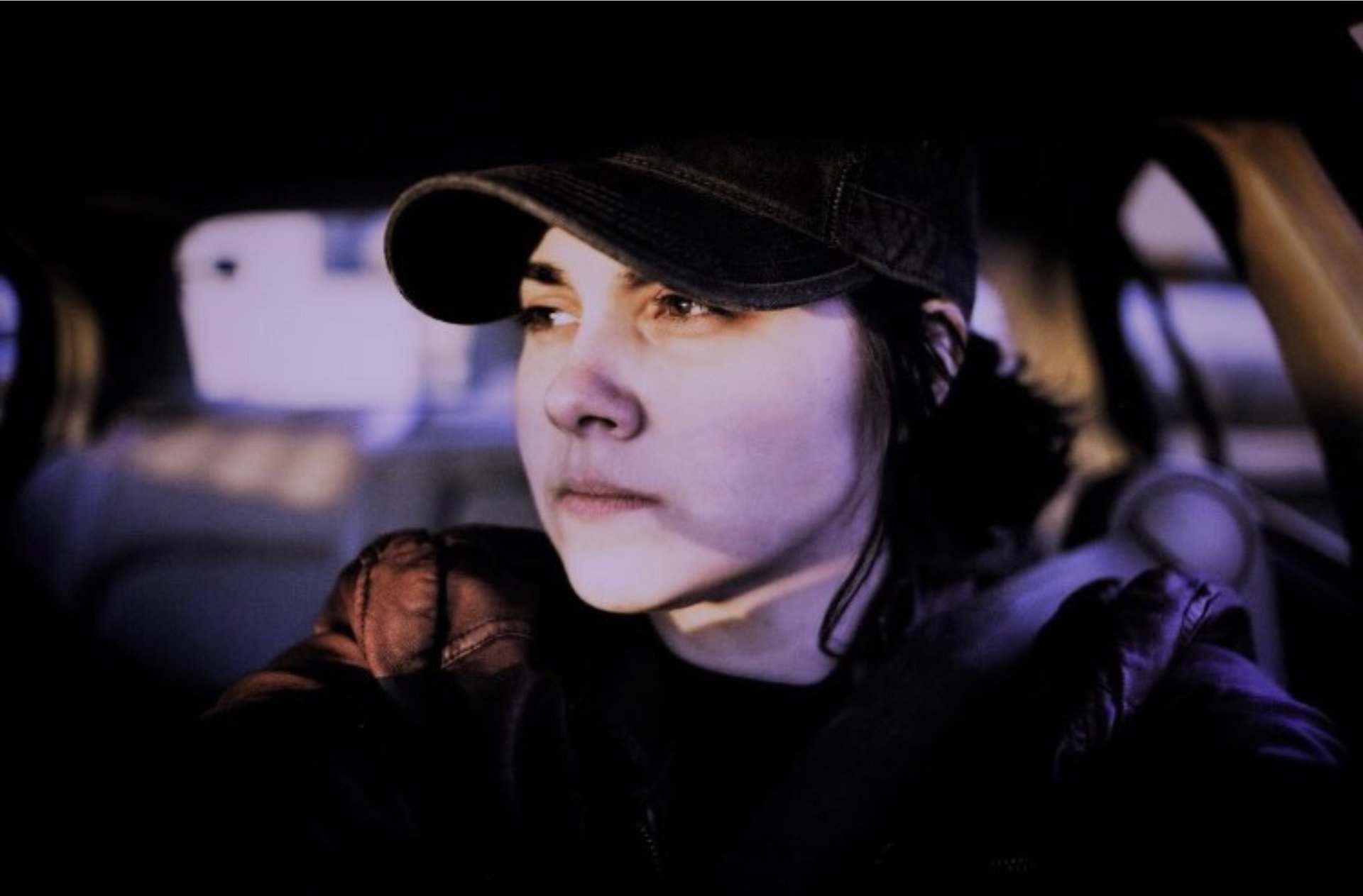 photo of microphone on foggy stage