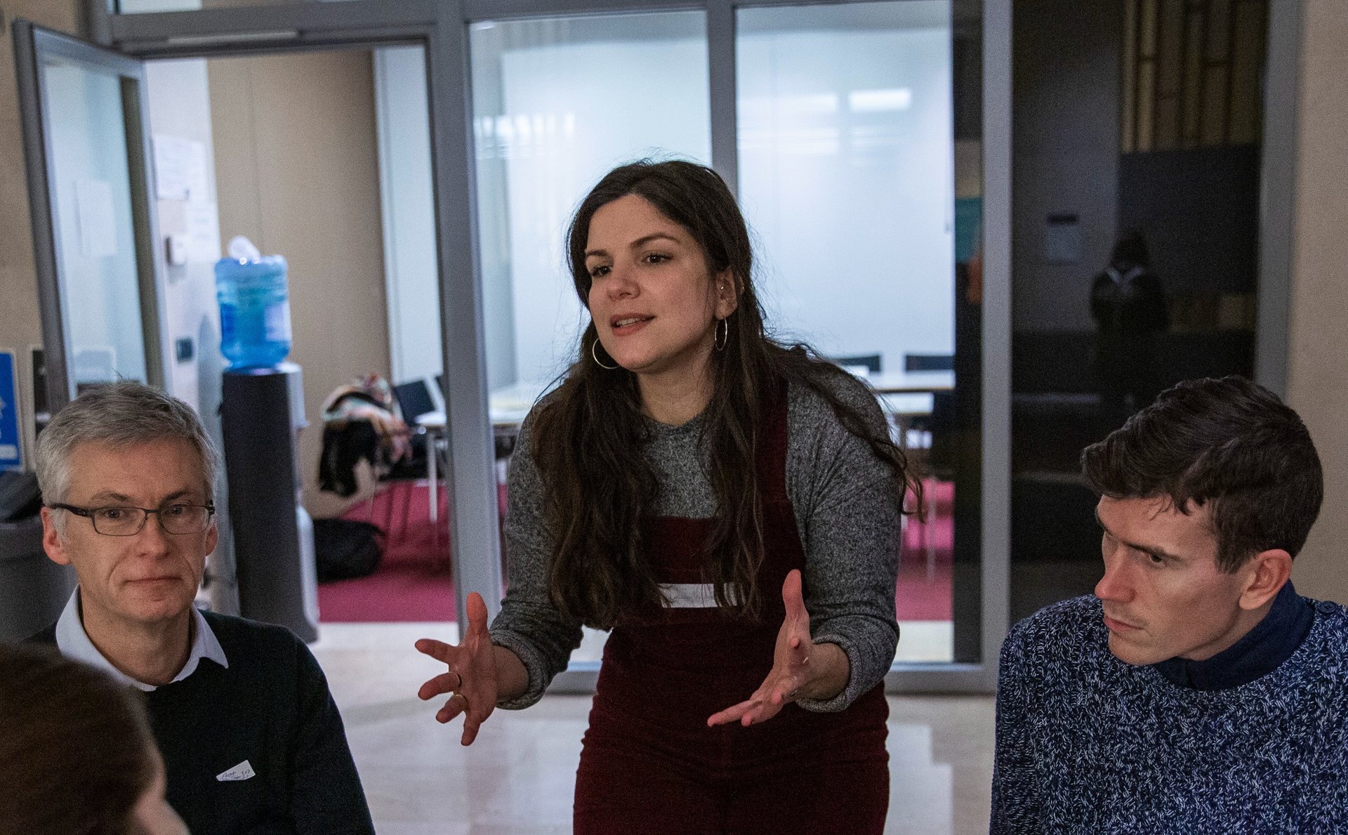 black and white bed linen