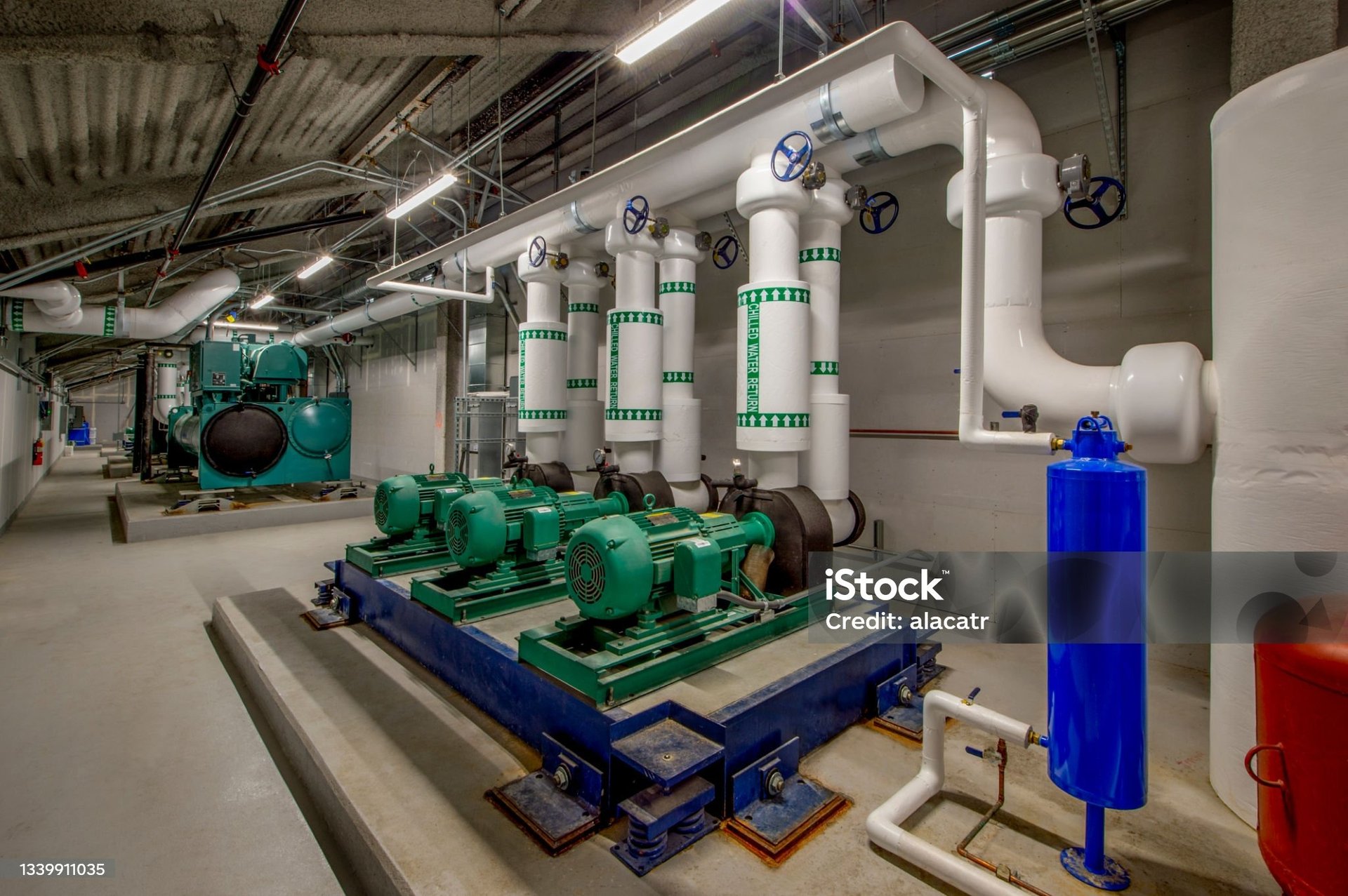 black and brown leather padded tub sofa