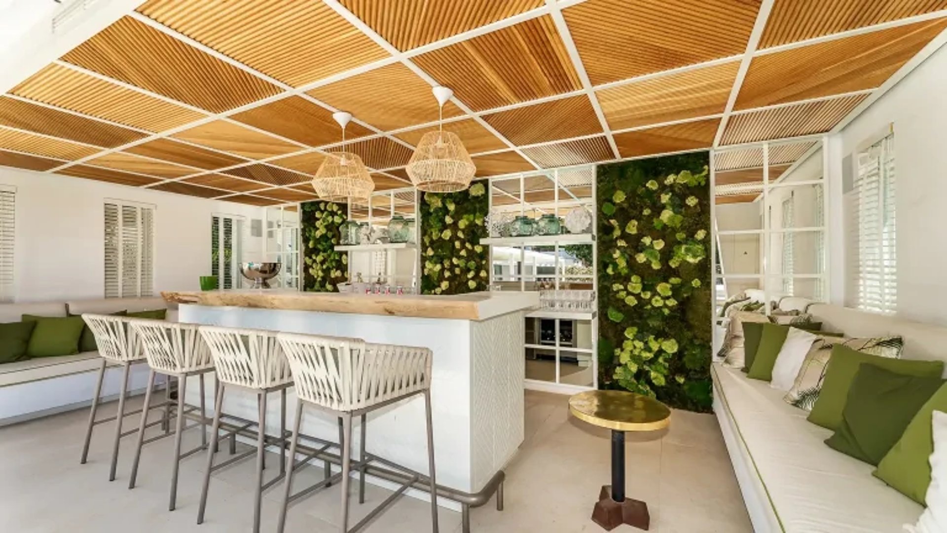 Outdoor bar at Villa Serenity Marbella