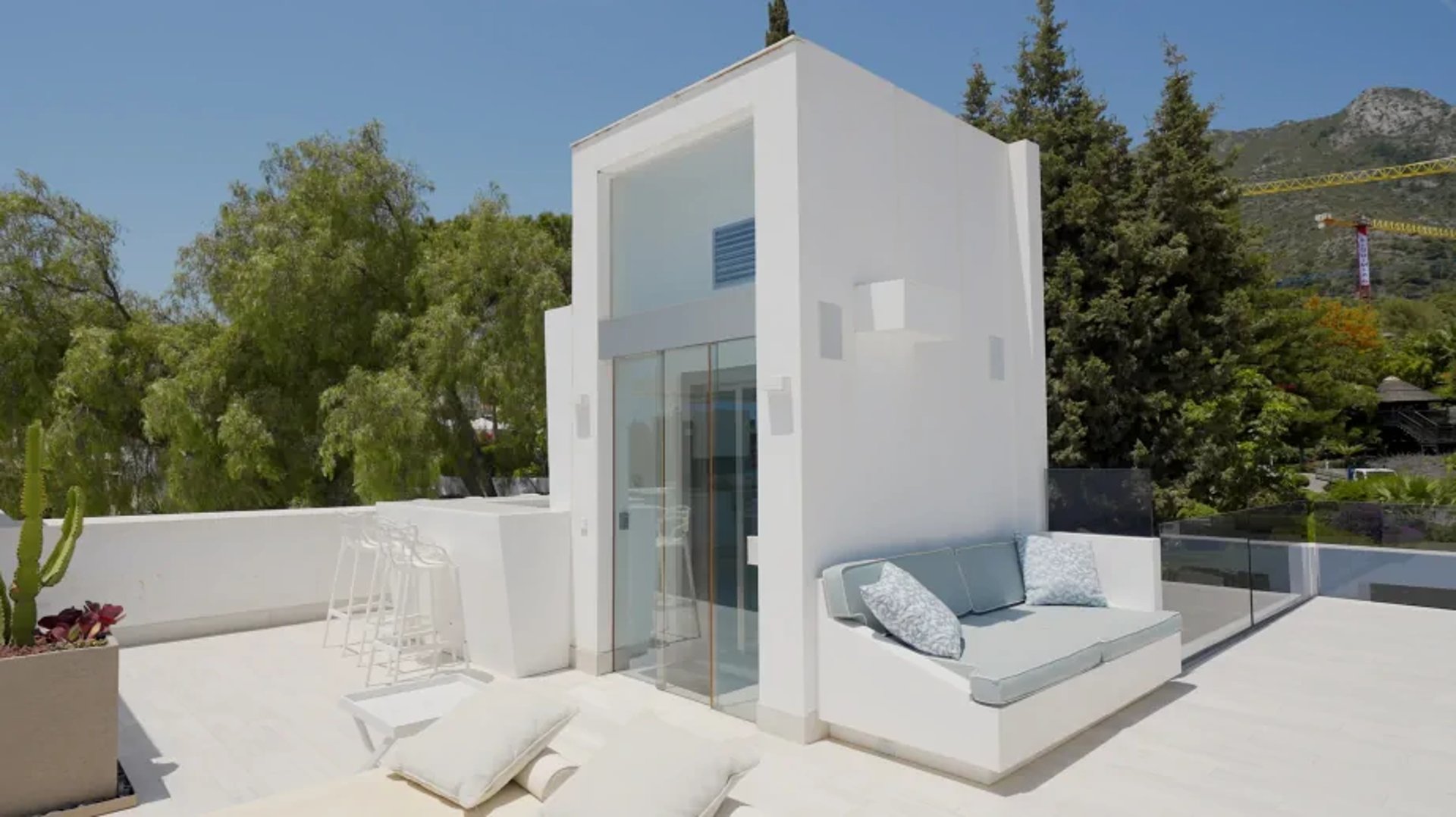 Elevator access to Villa Serenity rooftop
