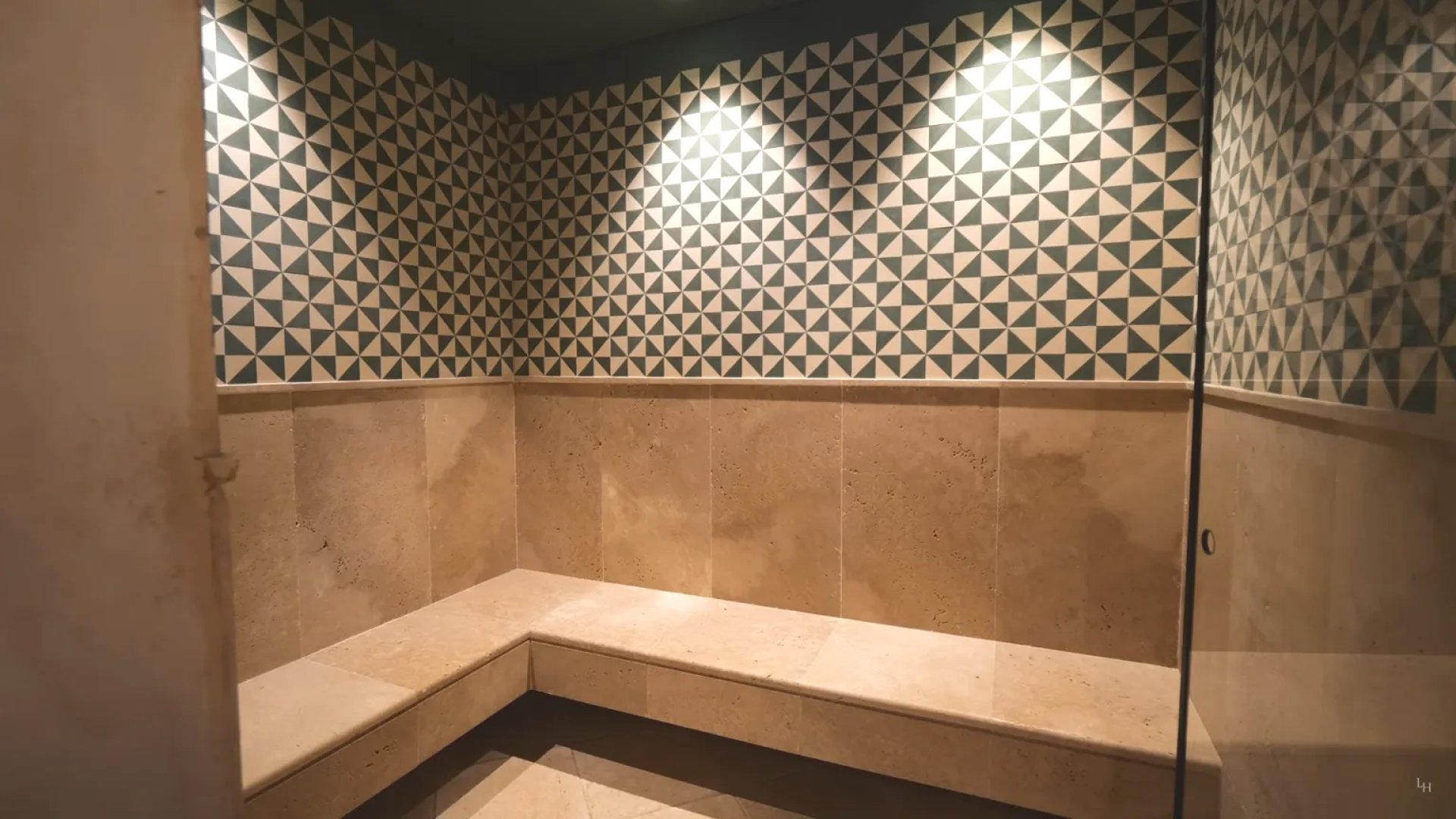 Hammam with stone seating at Villa La Gratitud