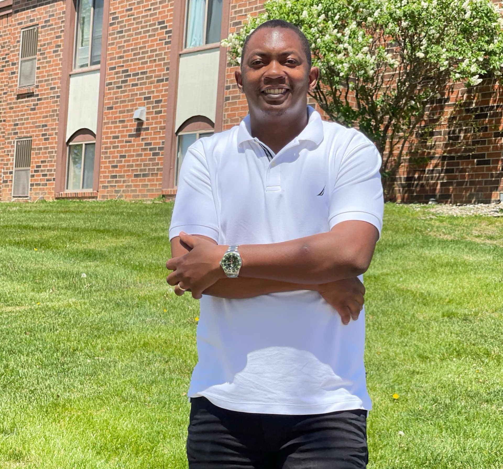 black and brown leather padded tub sofa