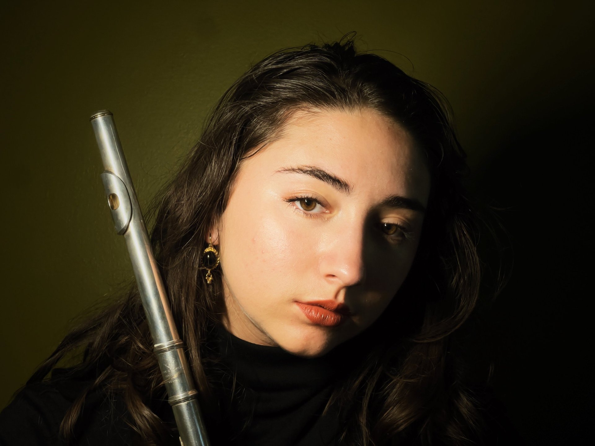 black and white bed linen