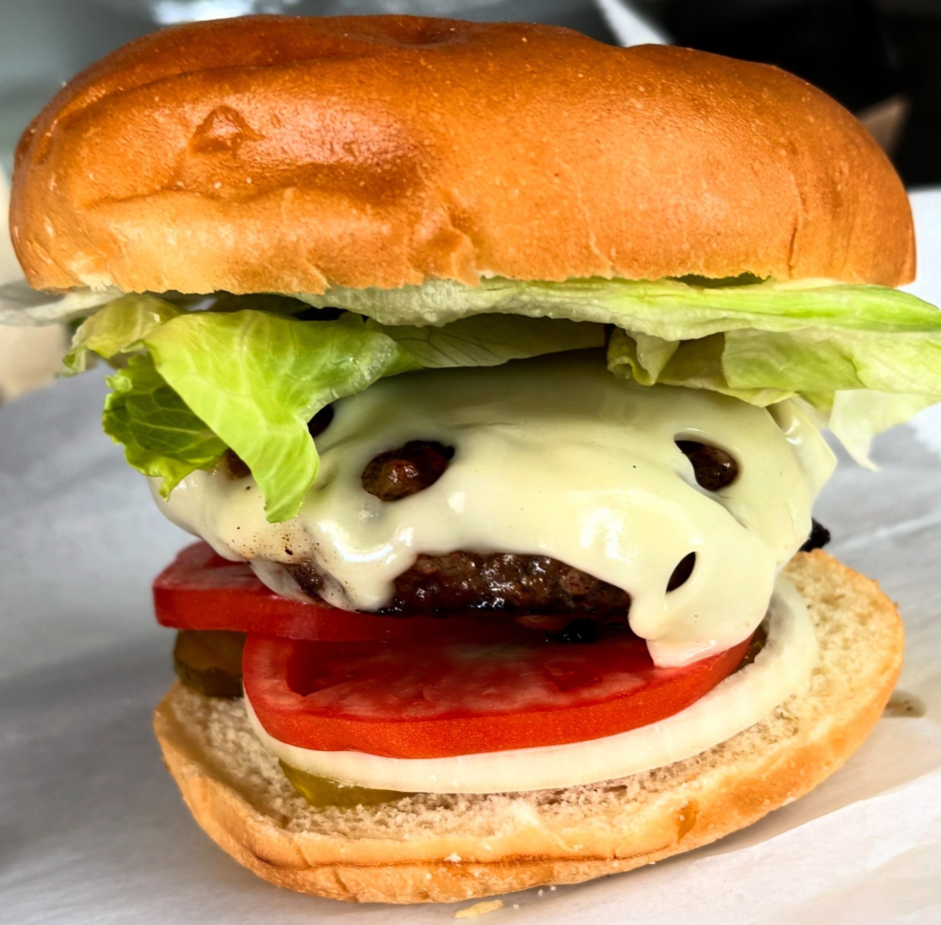 gray computer monitor