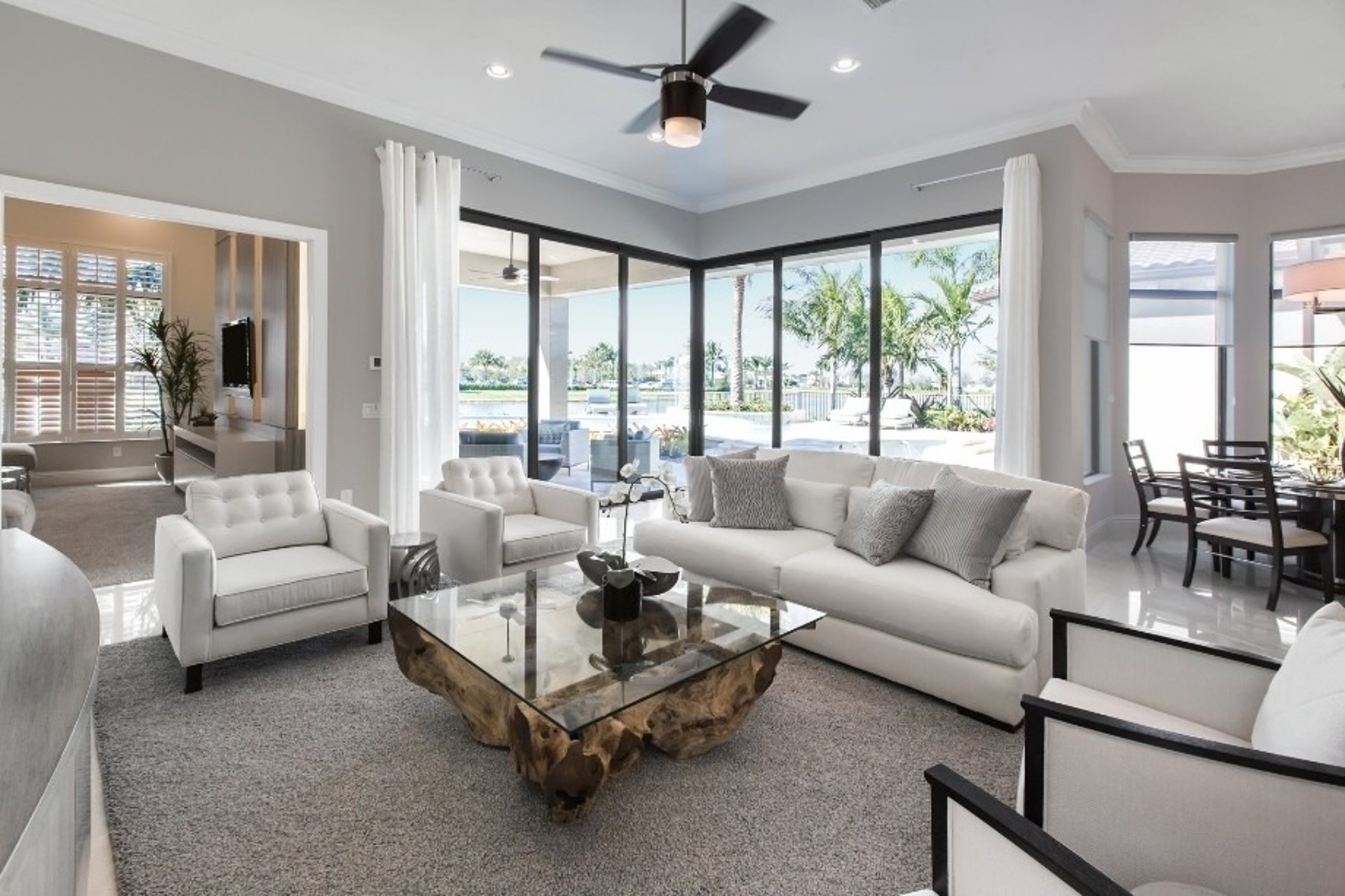 black and white bed linen