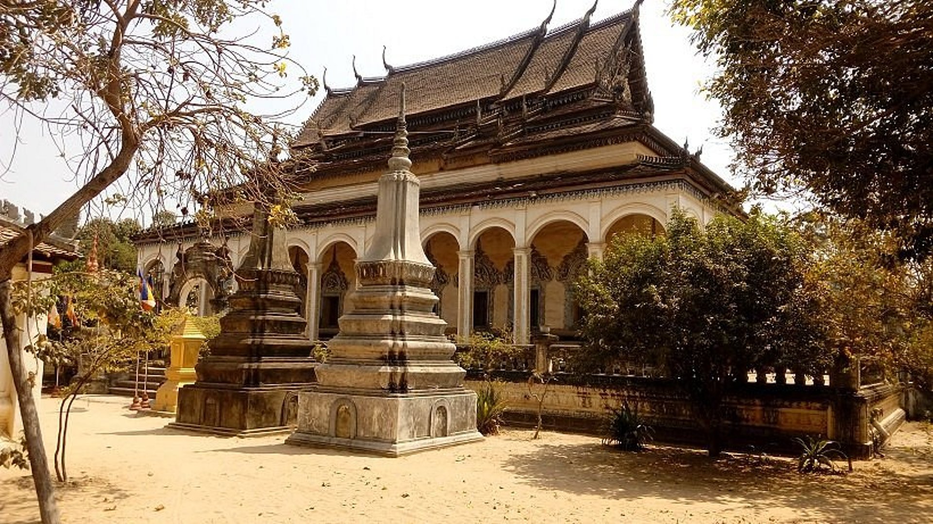 black blue and yellow textile