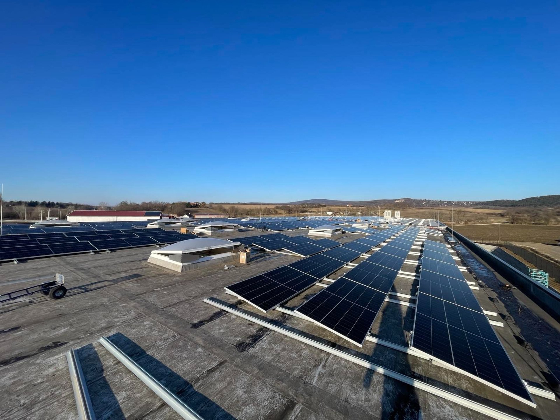 black and brown leather padded tub sofa