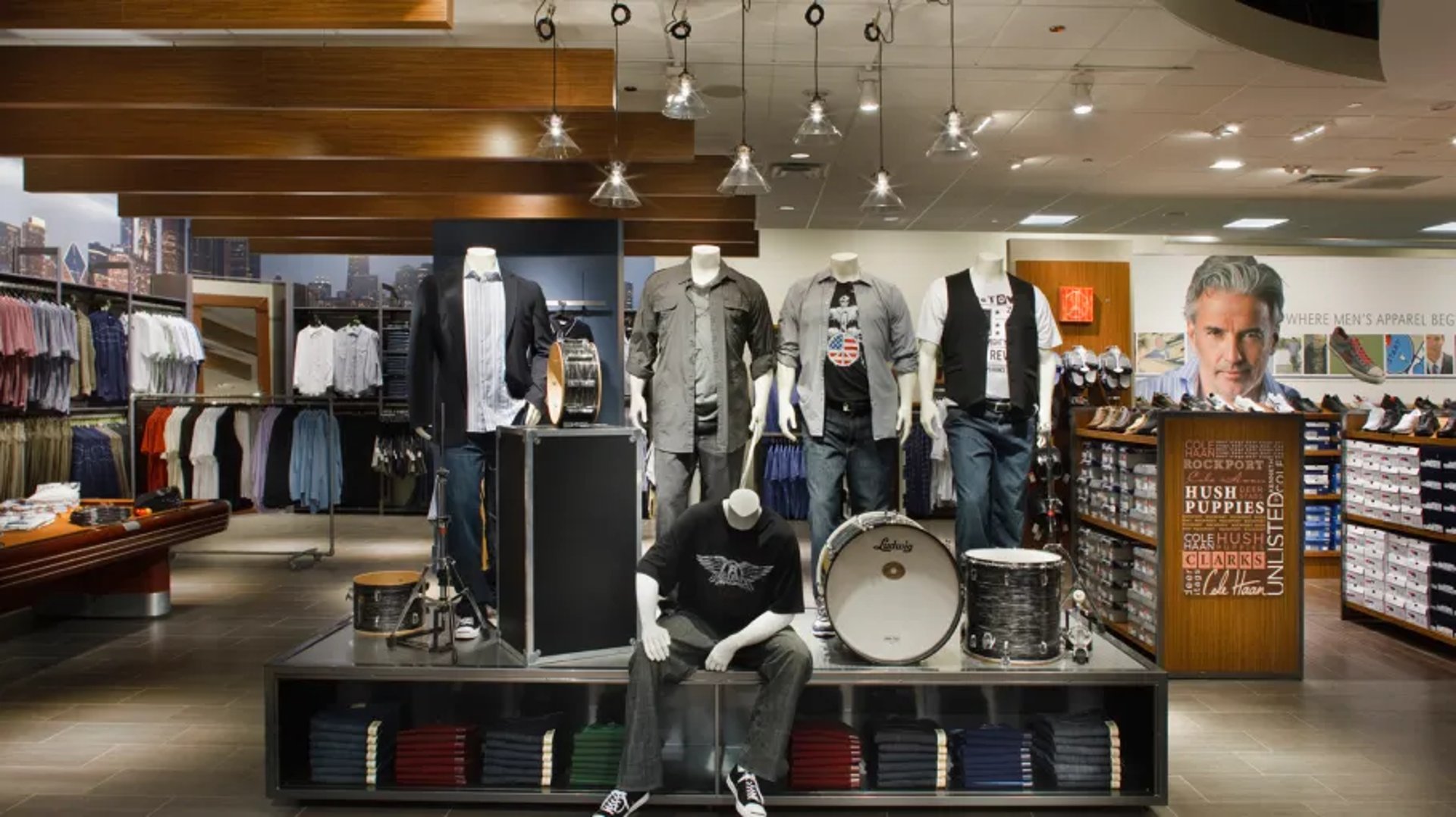 black and white bed linen