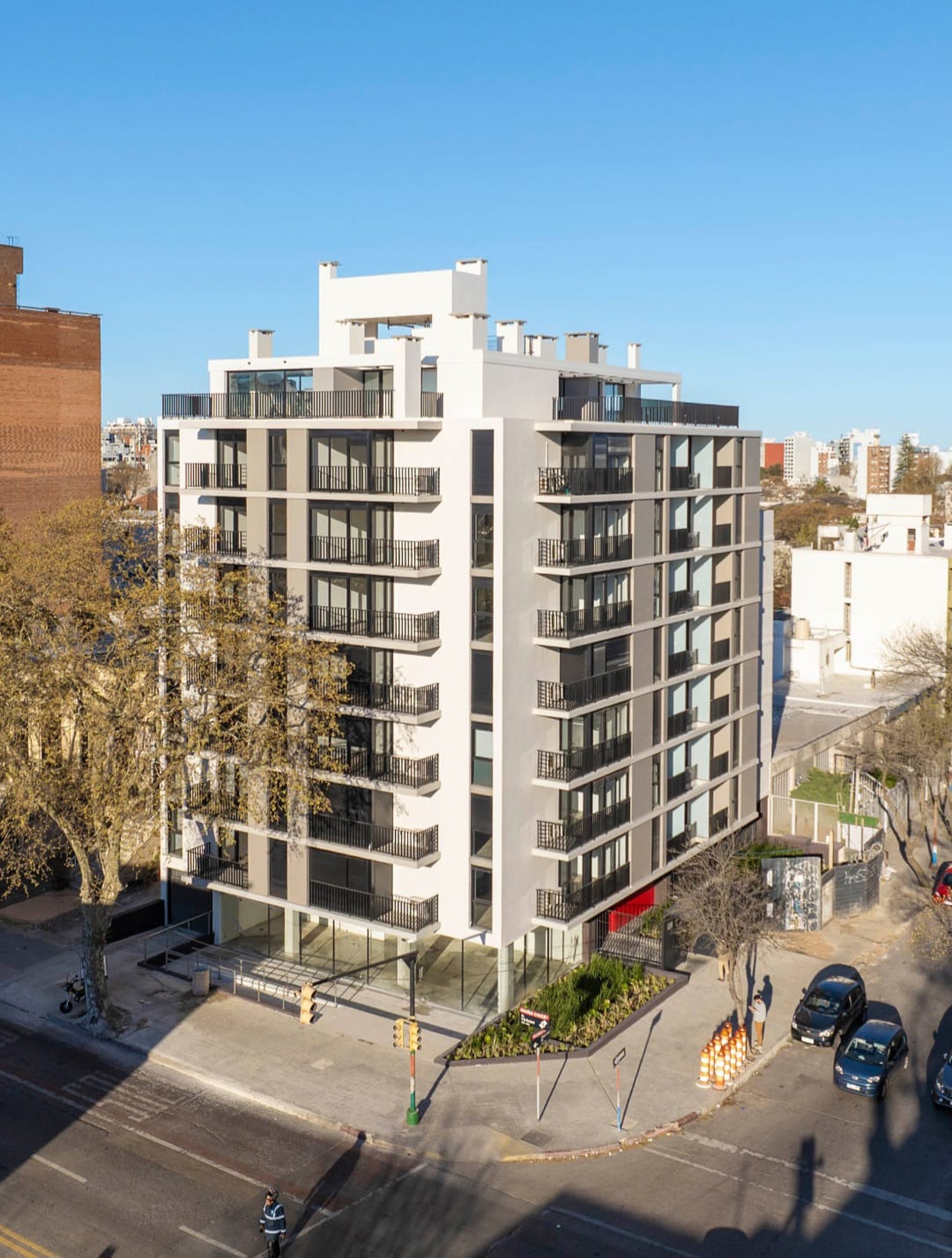 black and white bed linen