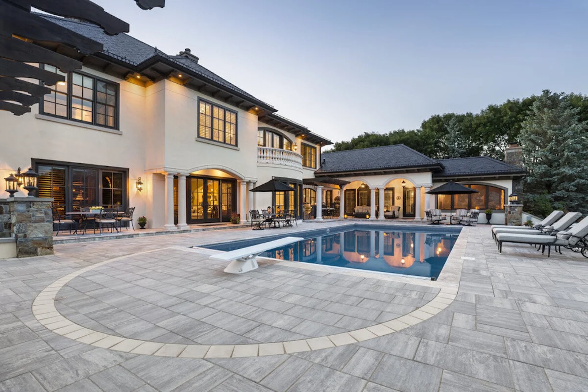 black and brown leather padded tub sofa