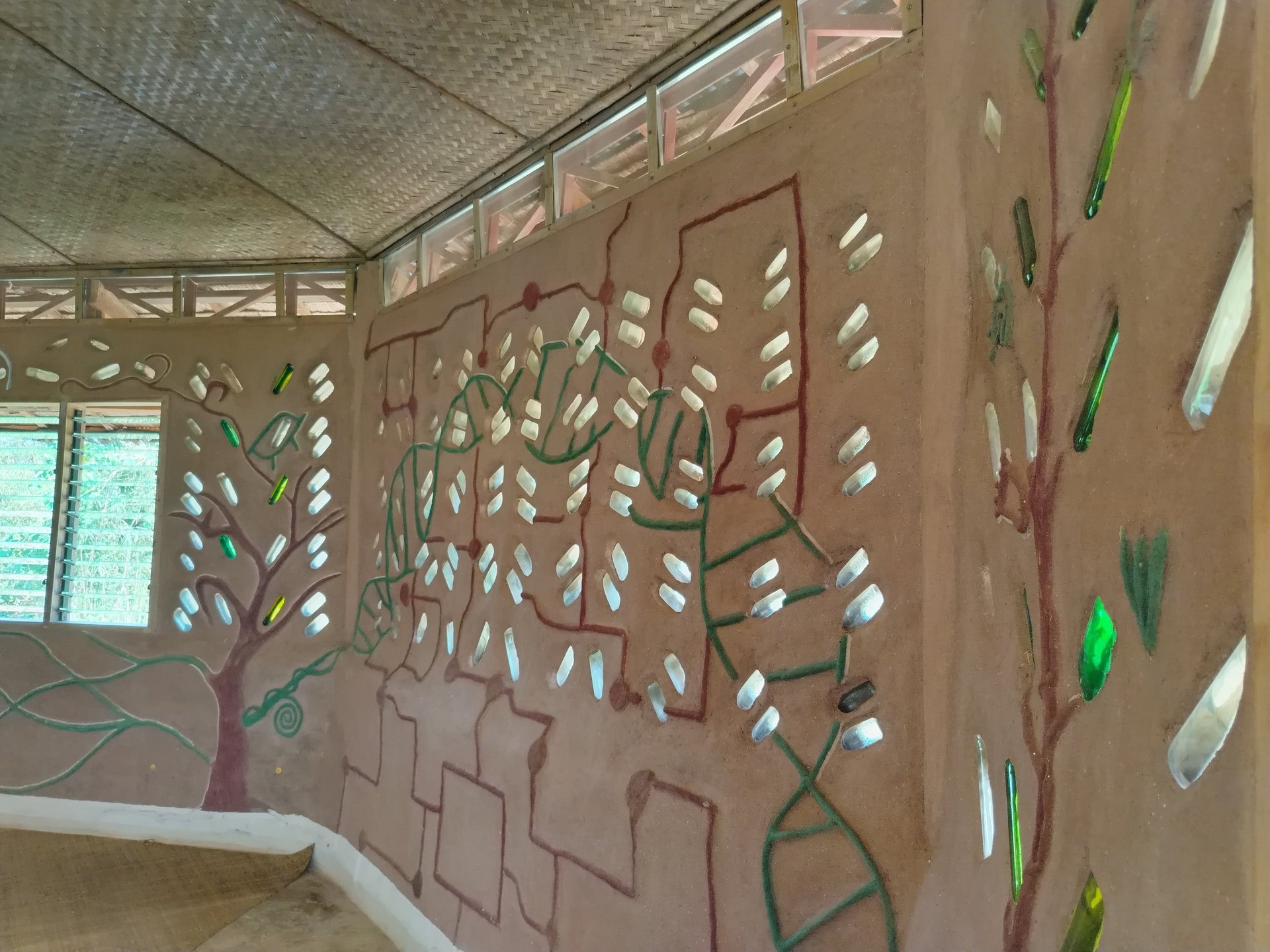 black and white bed linen