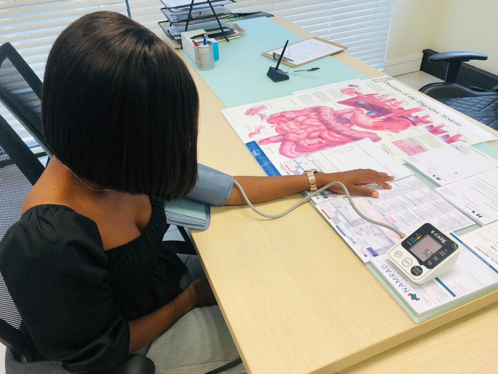 black and brown leather padded tub sofa