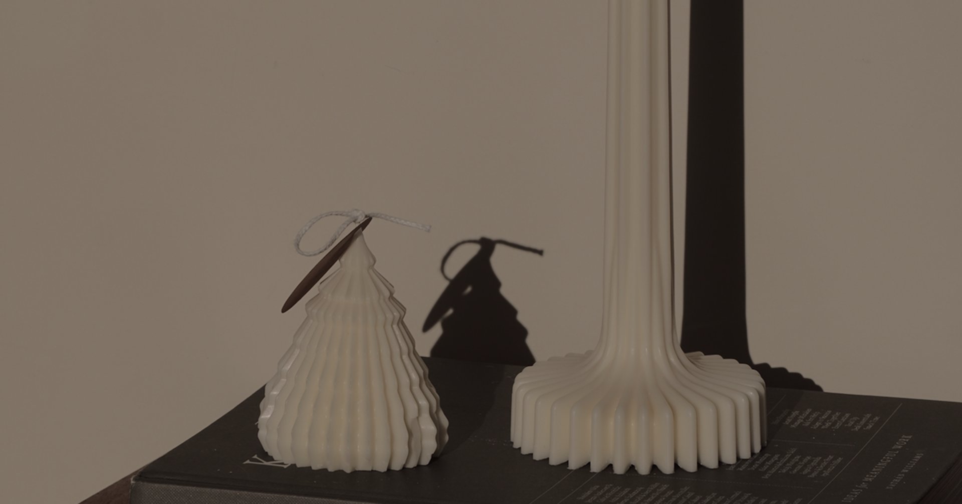 person wearing grey knit sweater