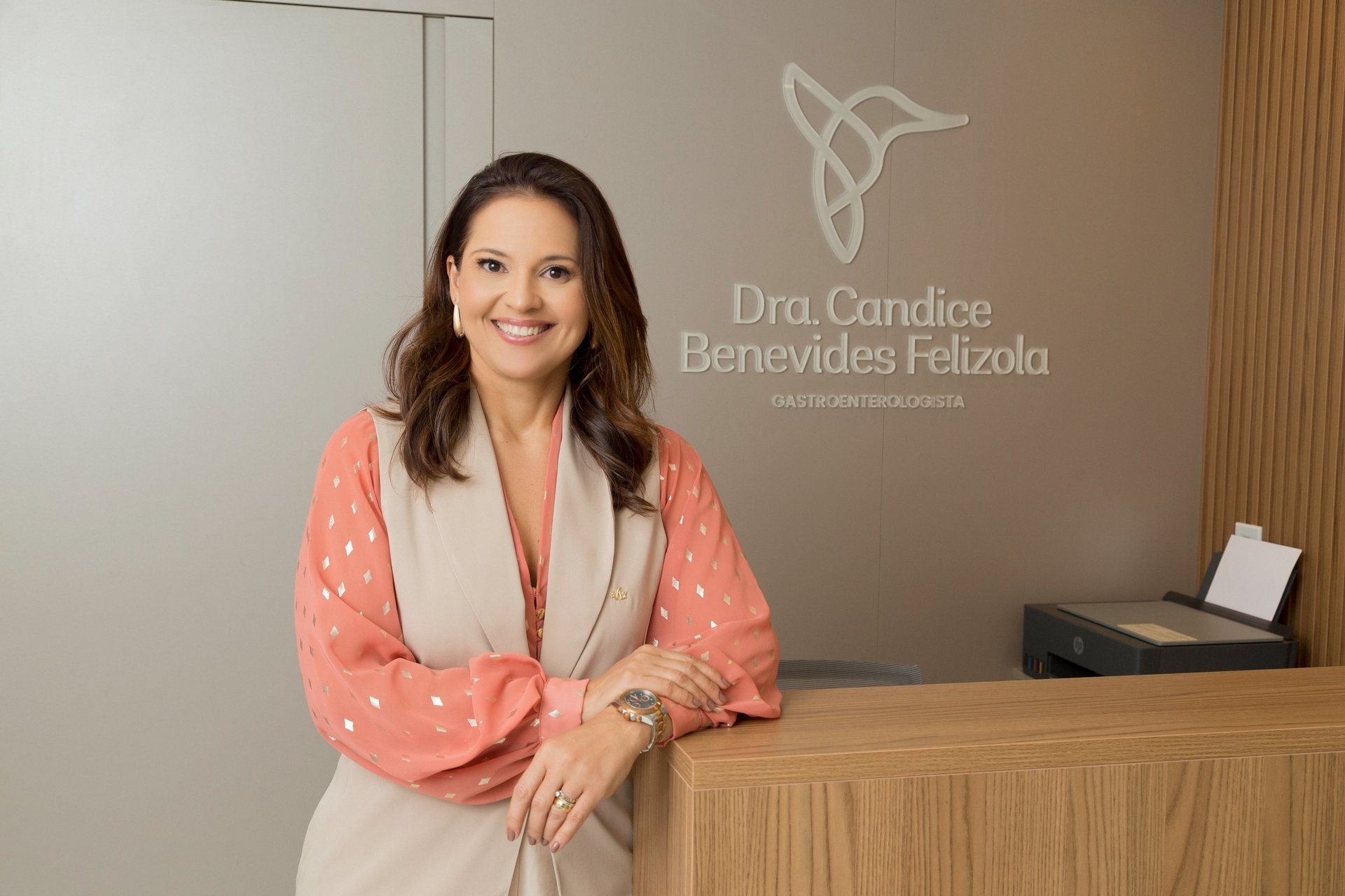 black and brown leather padded tub sofa