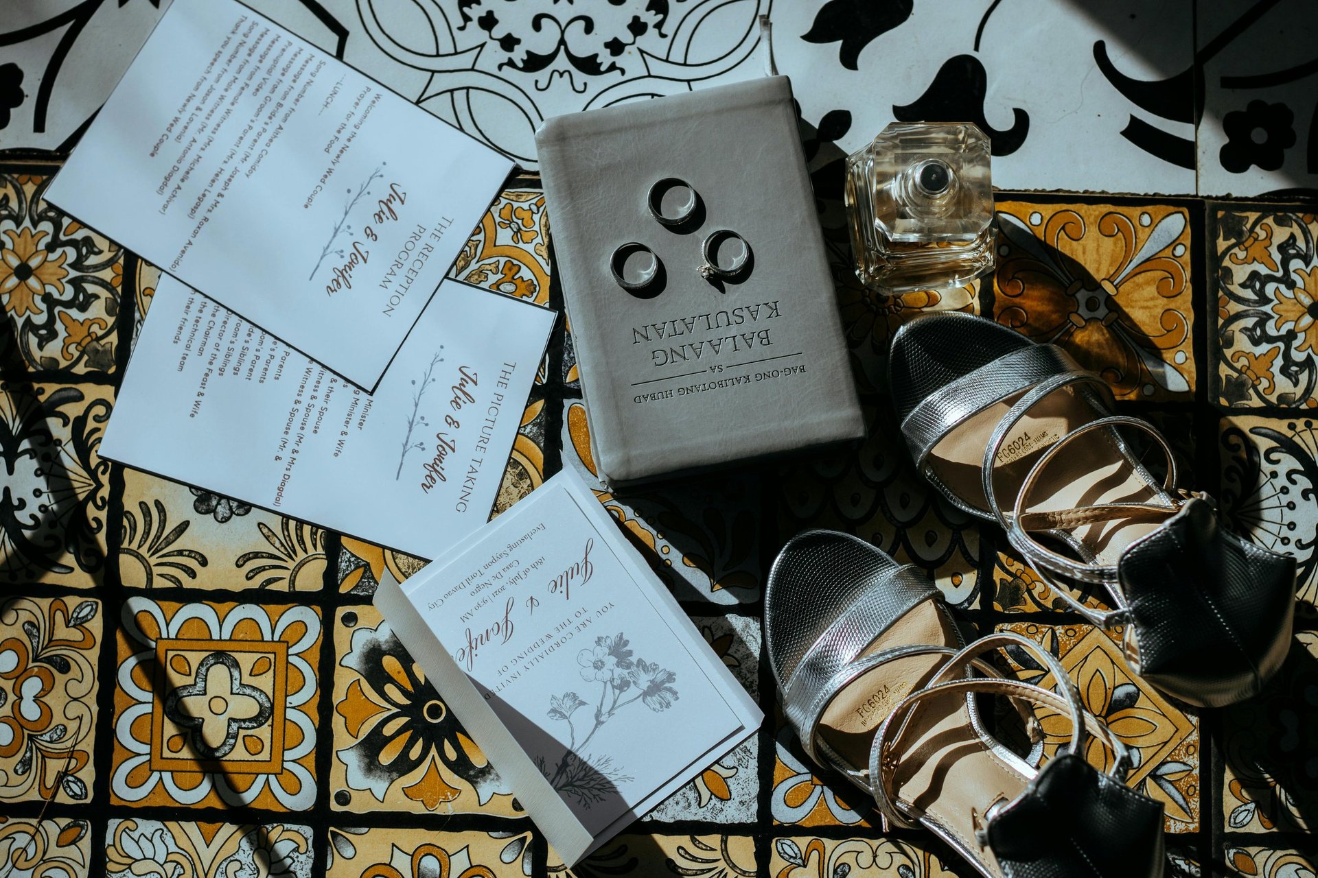 person wearing grey knit sweater