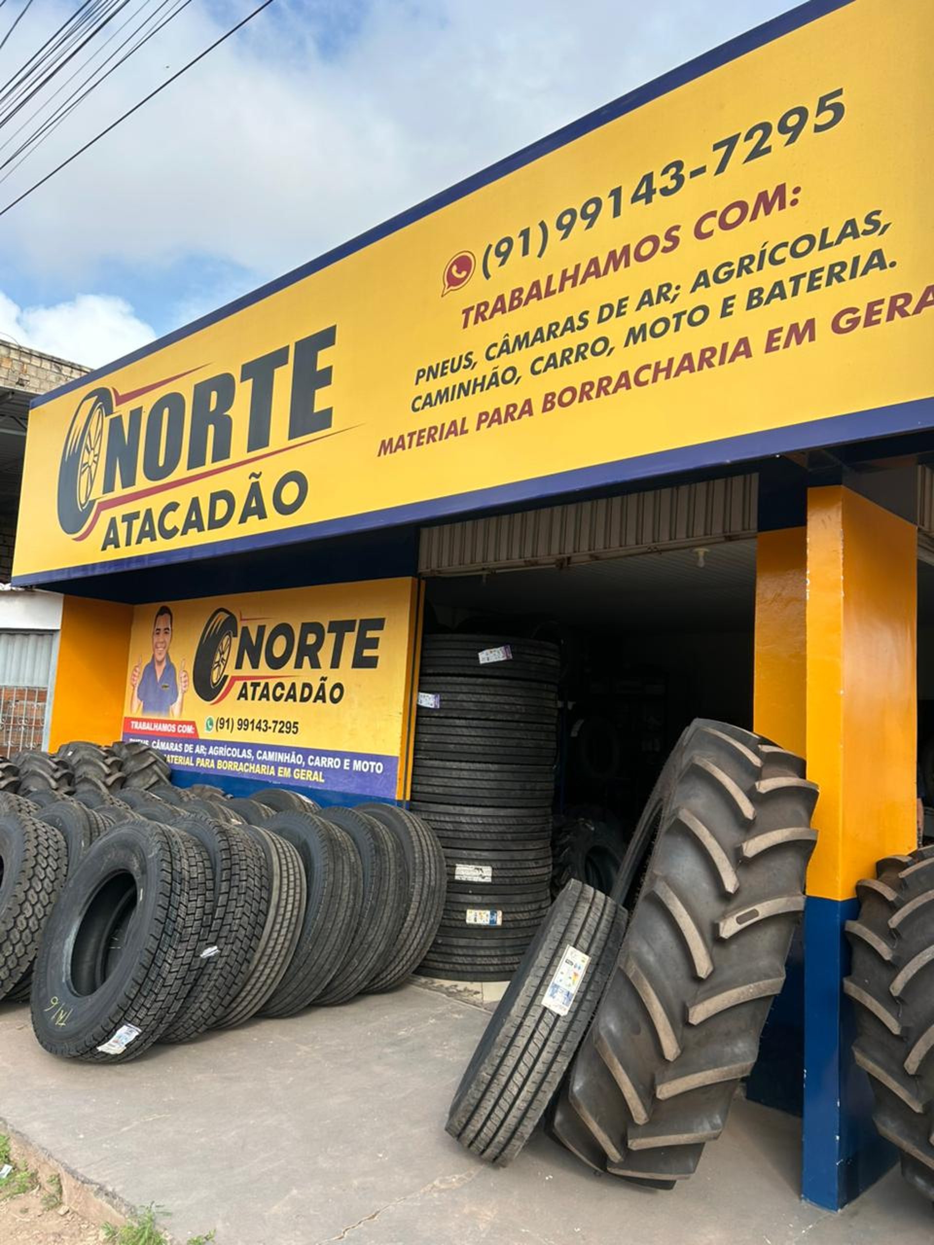 black and brown leather padded tub sofa