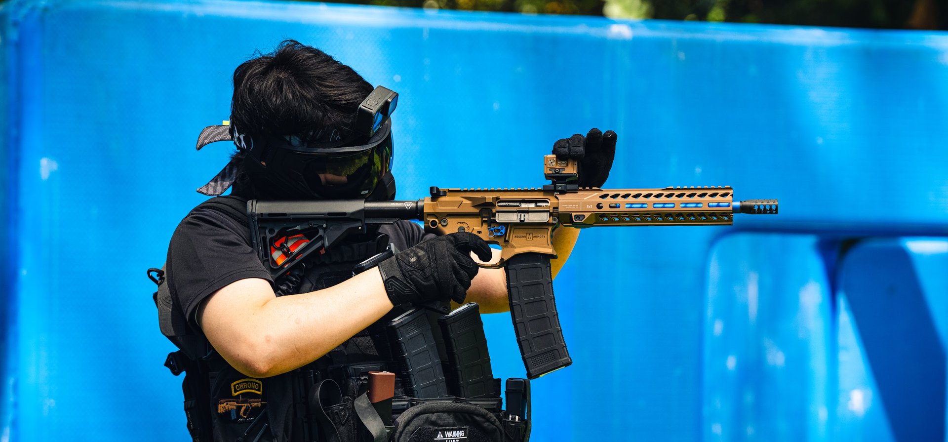 an abstract photo of a curved building with a blue sky in the background