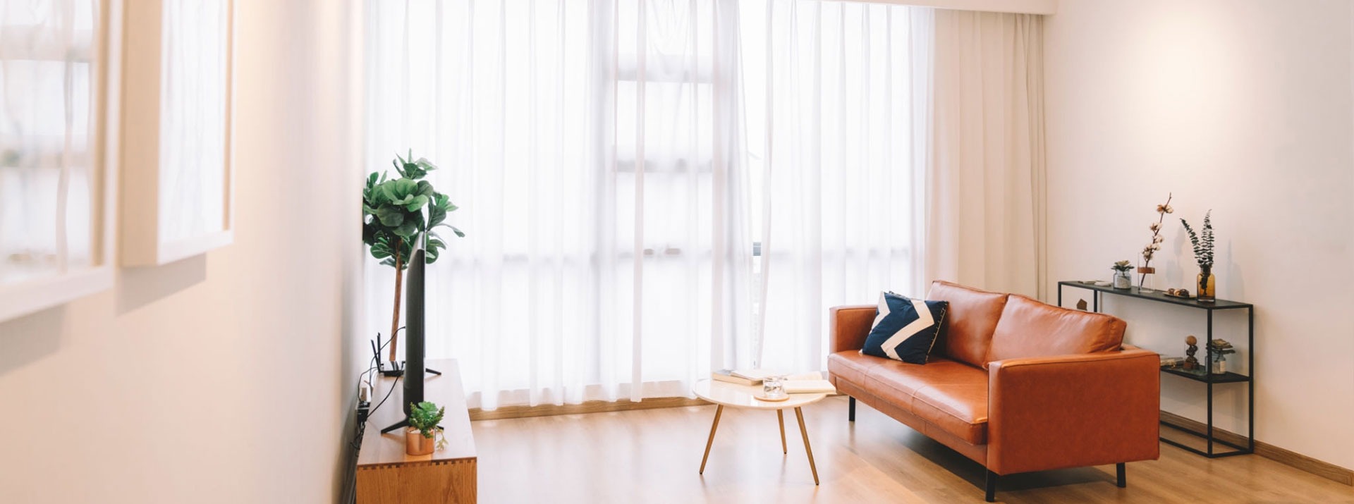 a white cloth with some leaves on it