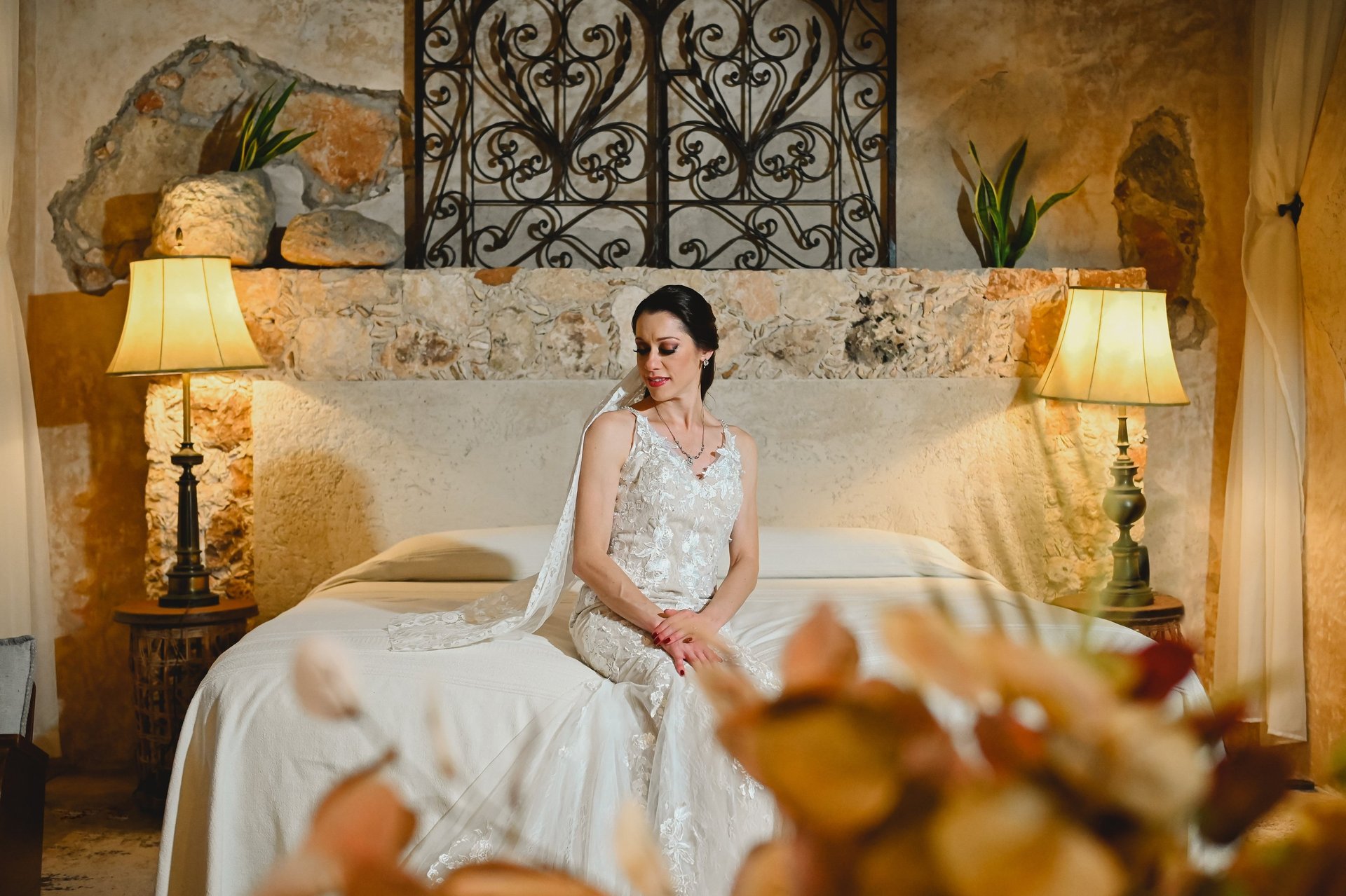 black and white bed linen