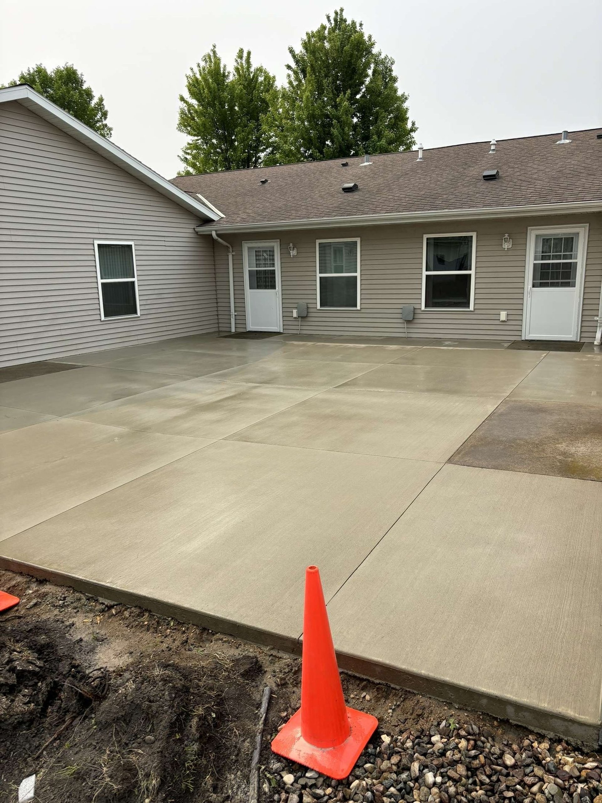 concrete-driveway-installation.jpg