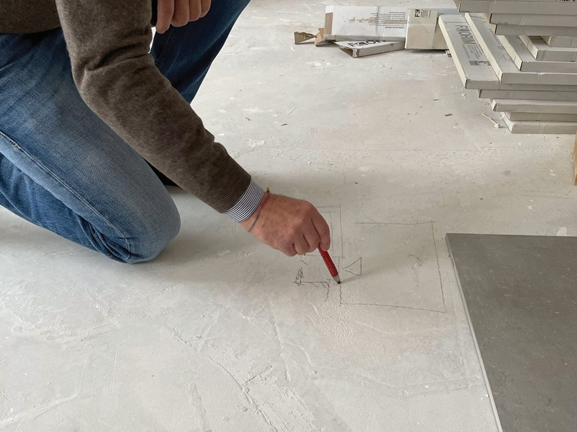 an abstract photo of a curved building with a blue sky in the background