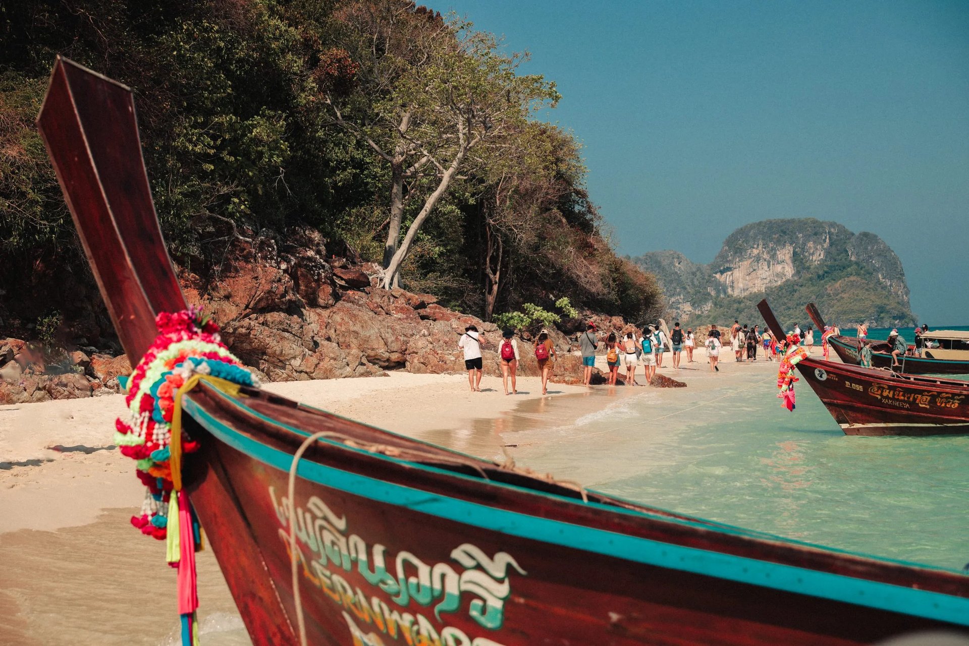 an abstract photo of a curved building with a blue sky in the background