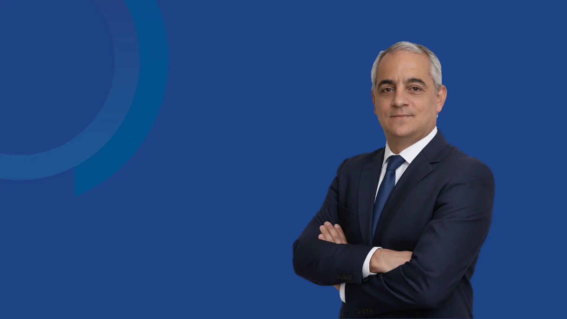 black and brown leather padded tub sofa