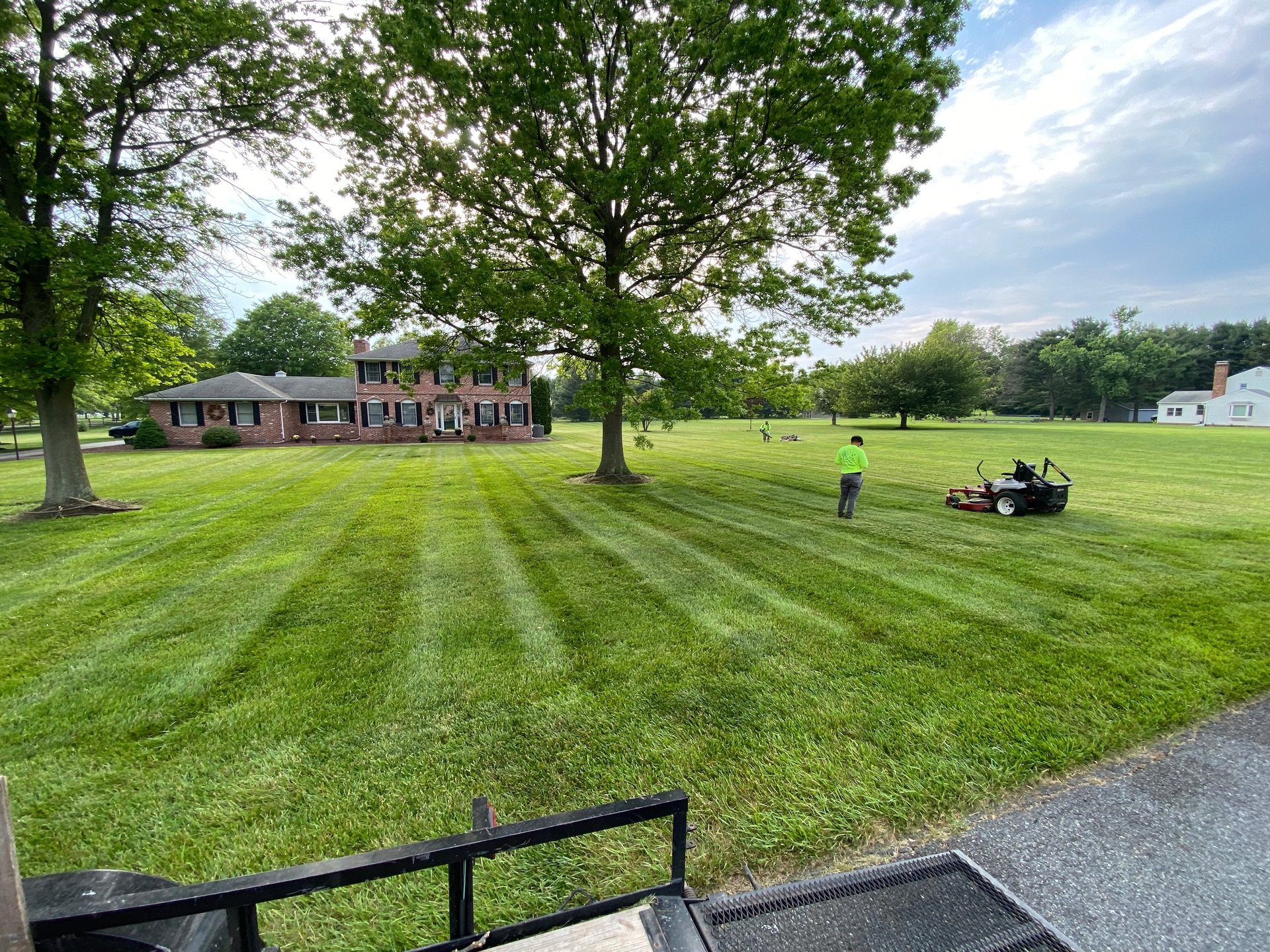 black and brown leather padded tub sofa