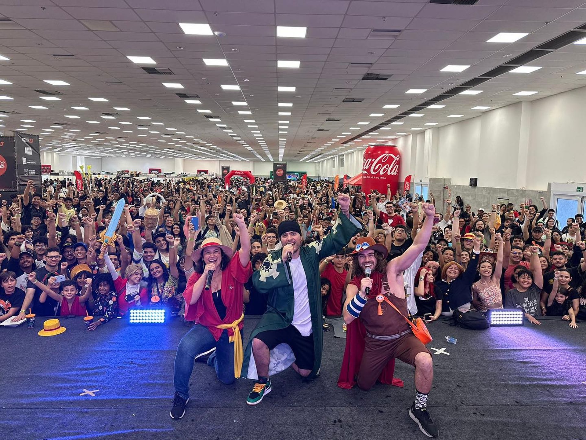black and brown leather padded tub sofa