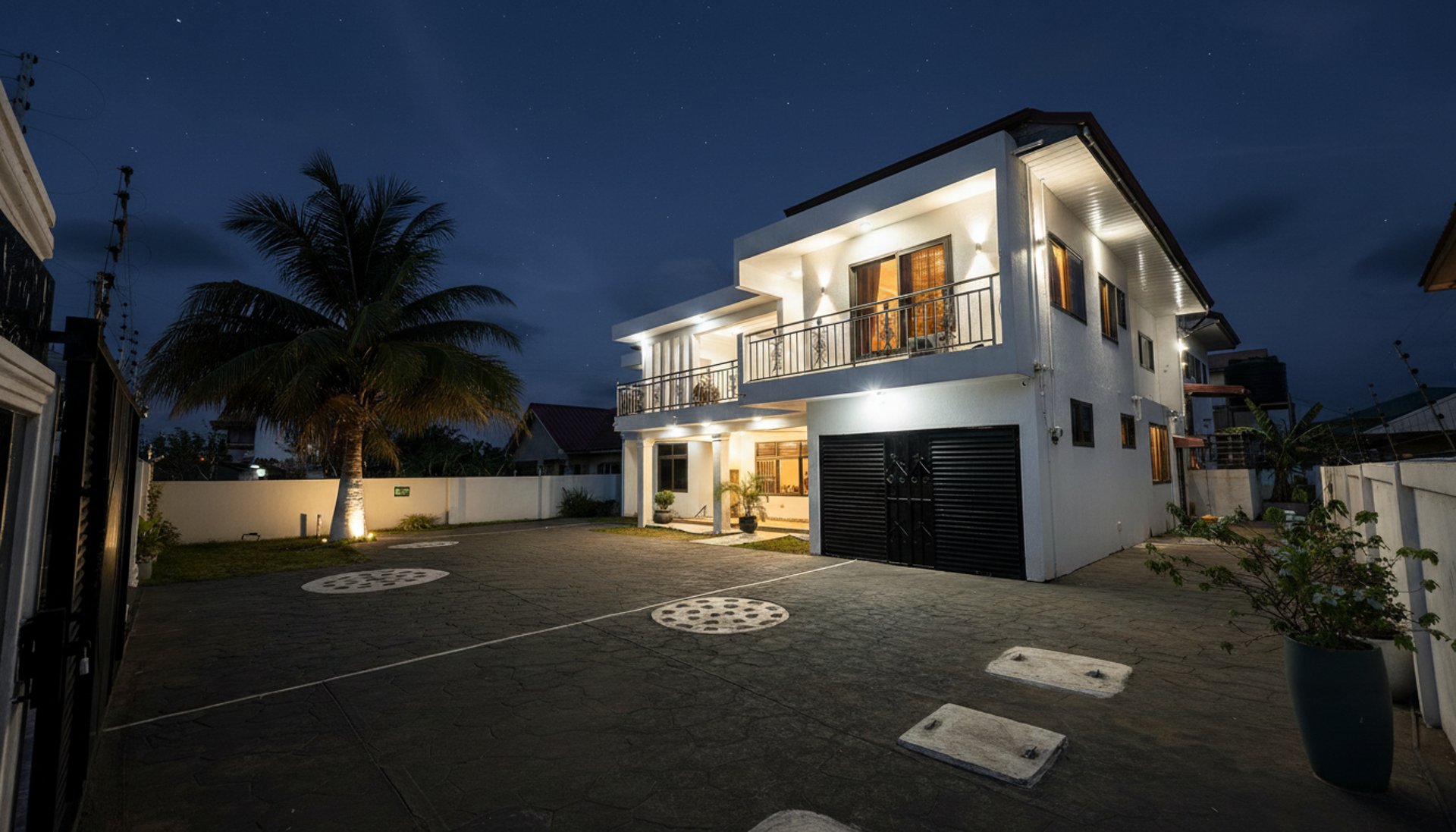 black and white bed linen